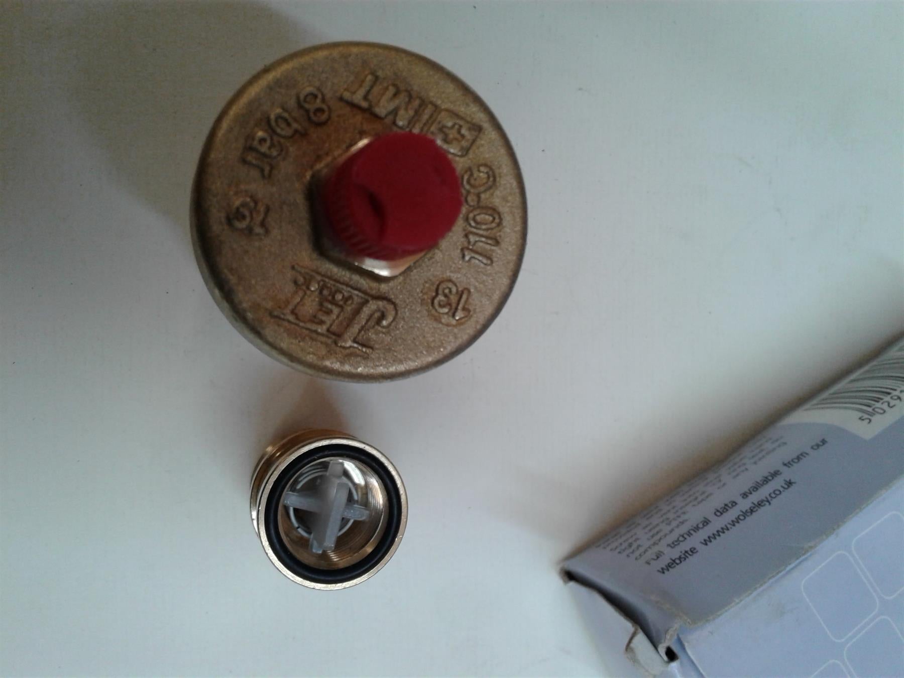 NEW JET RANGE AUTO AIR VENT STOP VALVE WATER 15mm 1/2 N01011