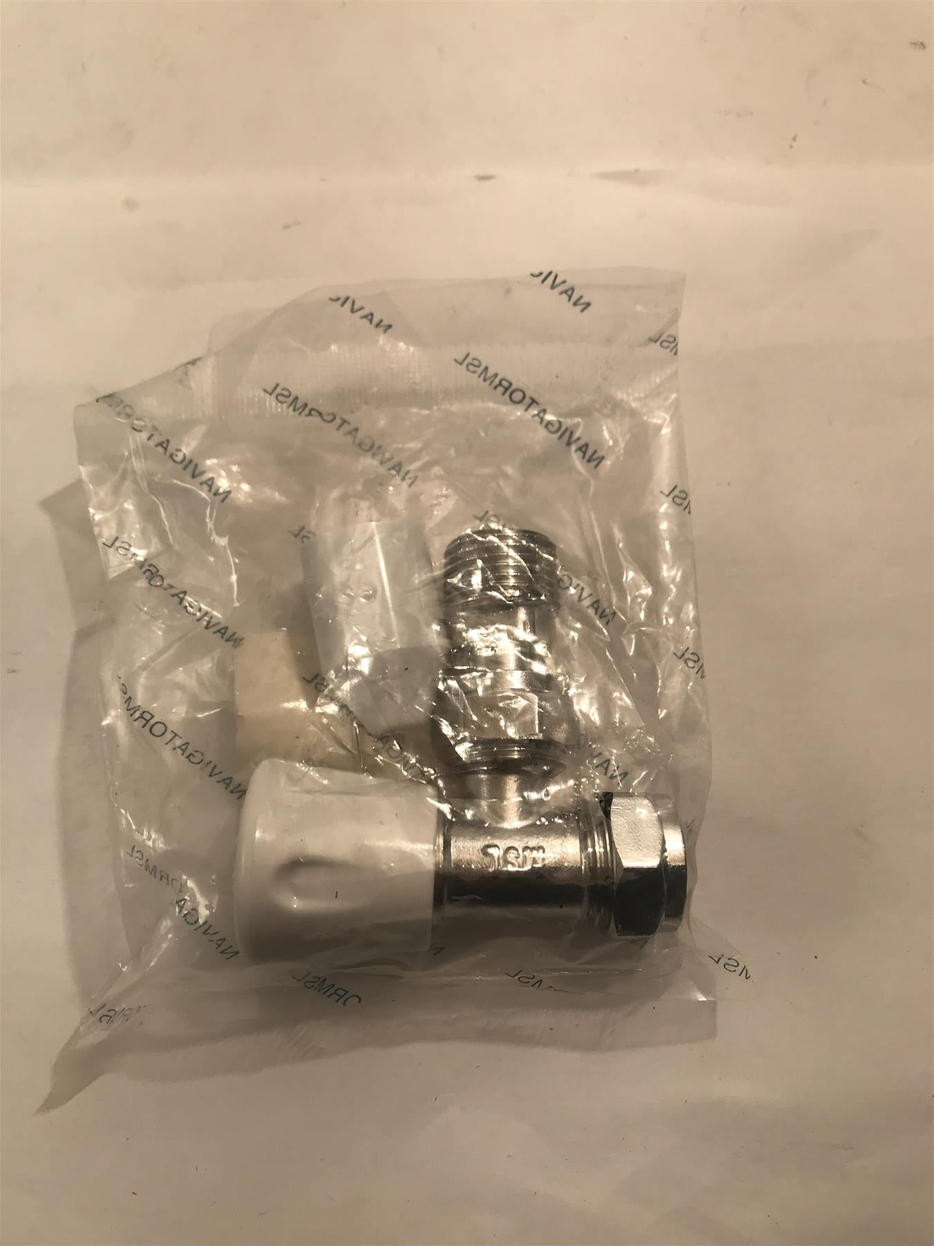 Navigator Genbra Radiator Valve Angled 15mm x 1/2" (Pioneer)  BFRVA-15