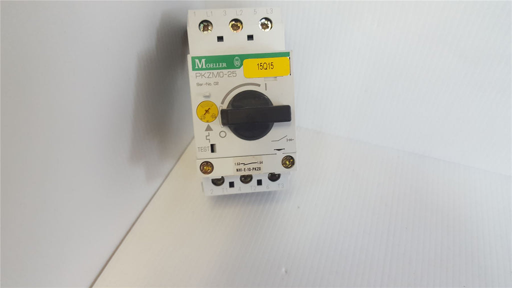 MOELLER CIRCUIT BREAKER