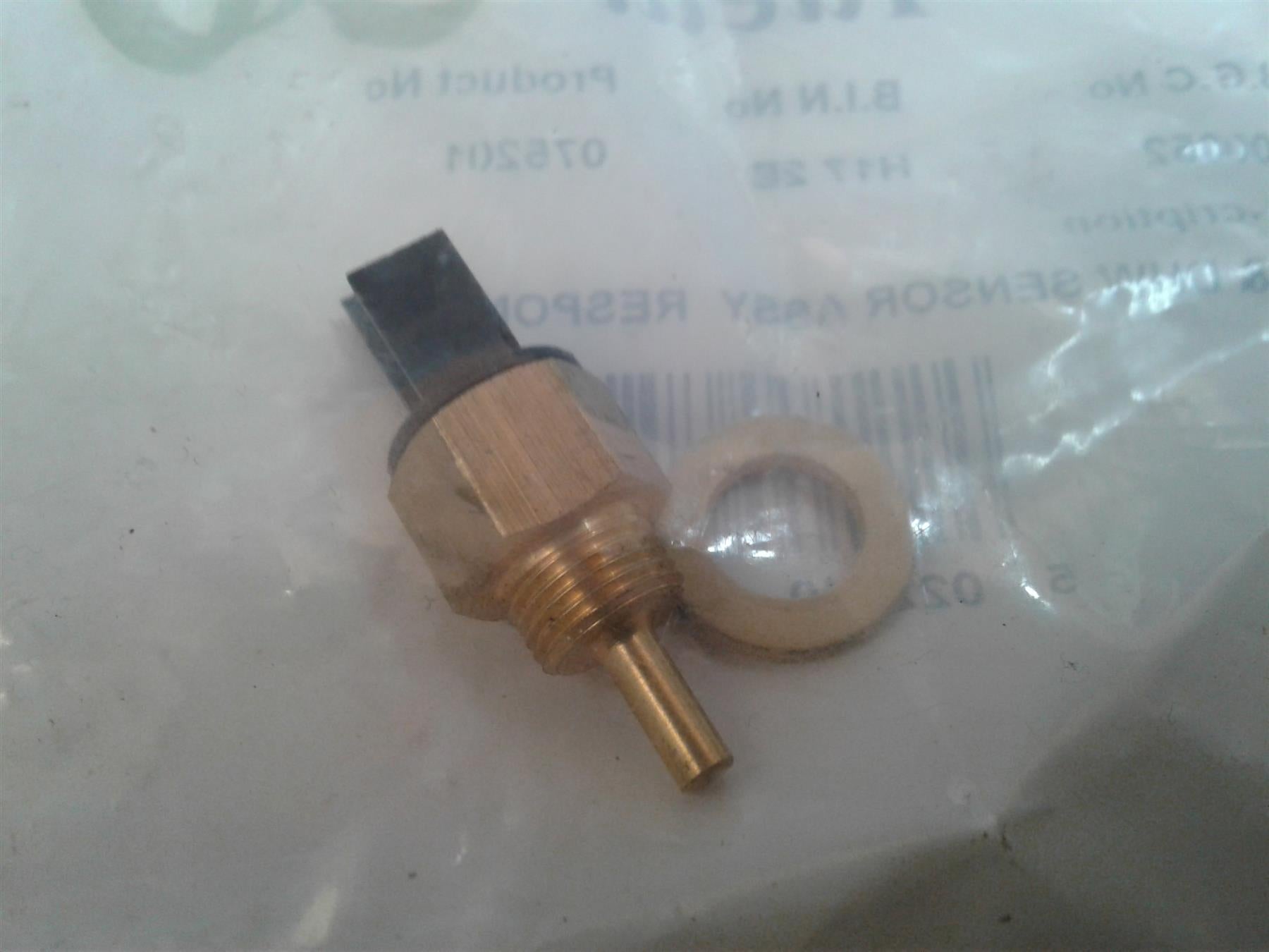 NEW IDEAL RESPONSE CH & DHW SENSOR BOILER WATER 075201