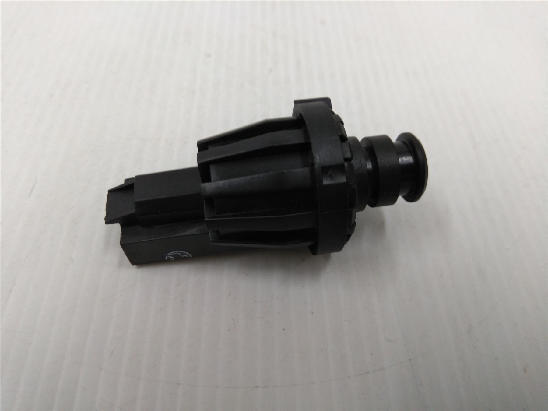 NEW GLOWWORM ULTRACOM 18SXI 30SXI WATER PRESSURE SENSOR 0020079644 WAS 0020014190