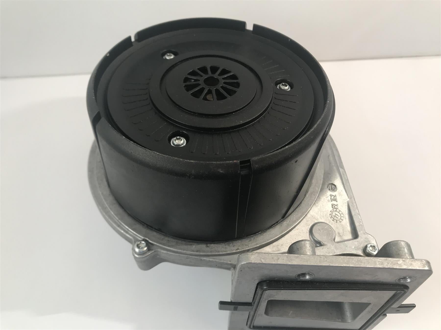 VAILLANT ECOTEC PLUS 837 937 637 FAN KIT AFTER 2012