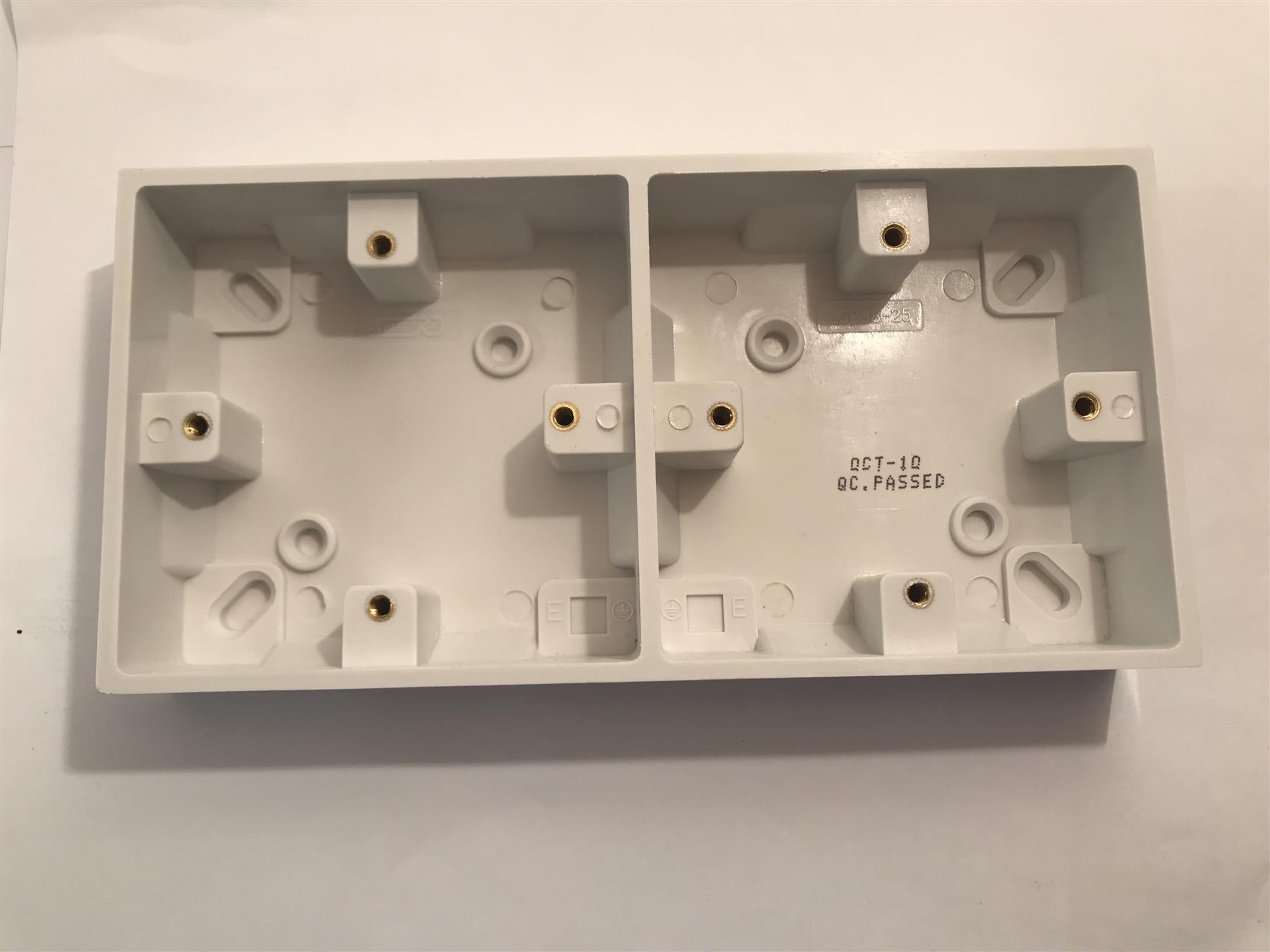 2 Gang 25mm Double Surface Pattress Box LG838-25