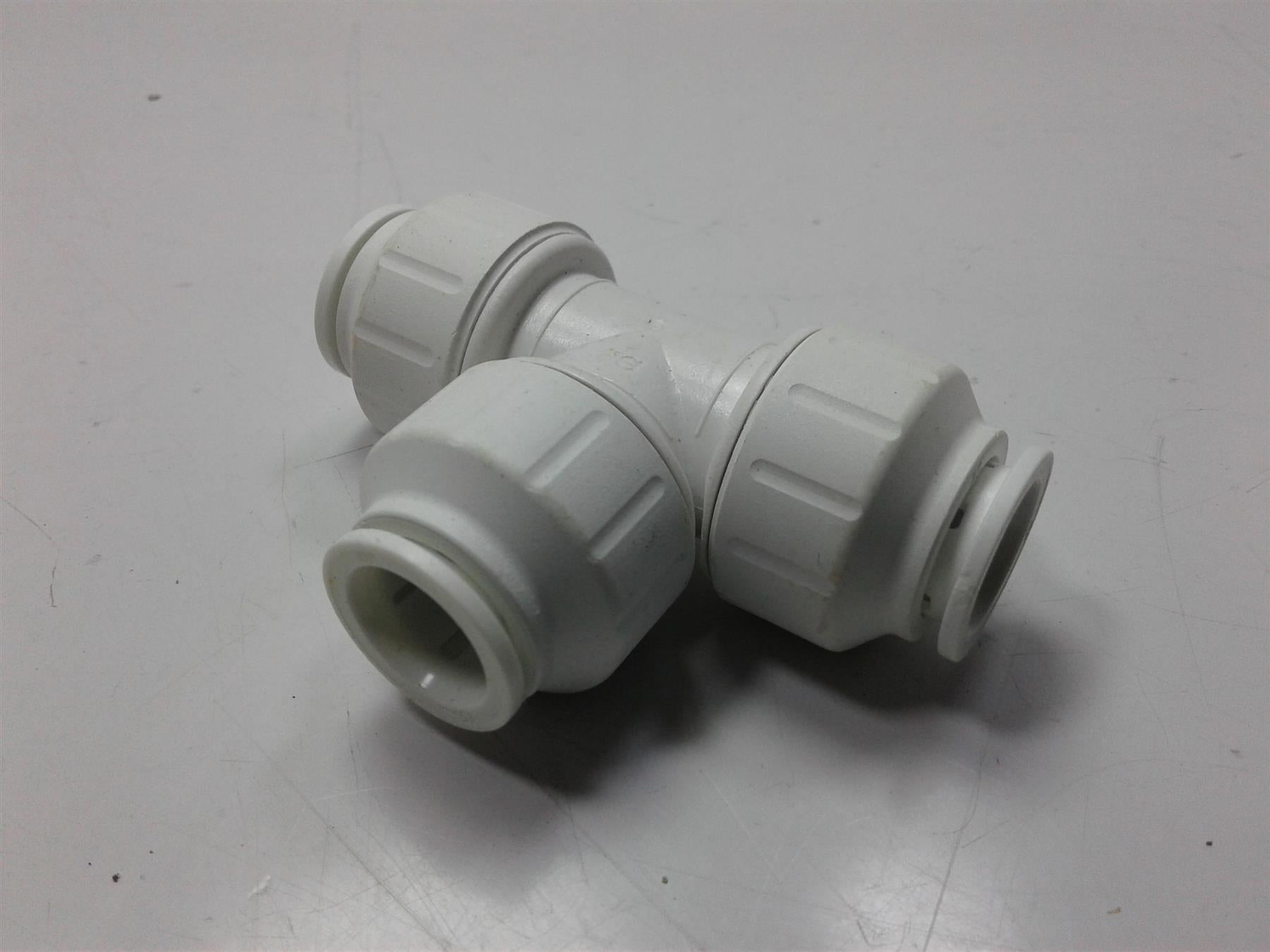 John Guest PEM0215W 15 mm Equal Tee
