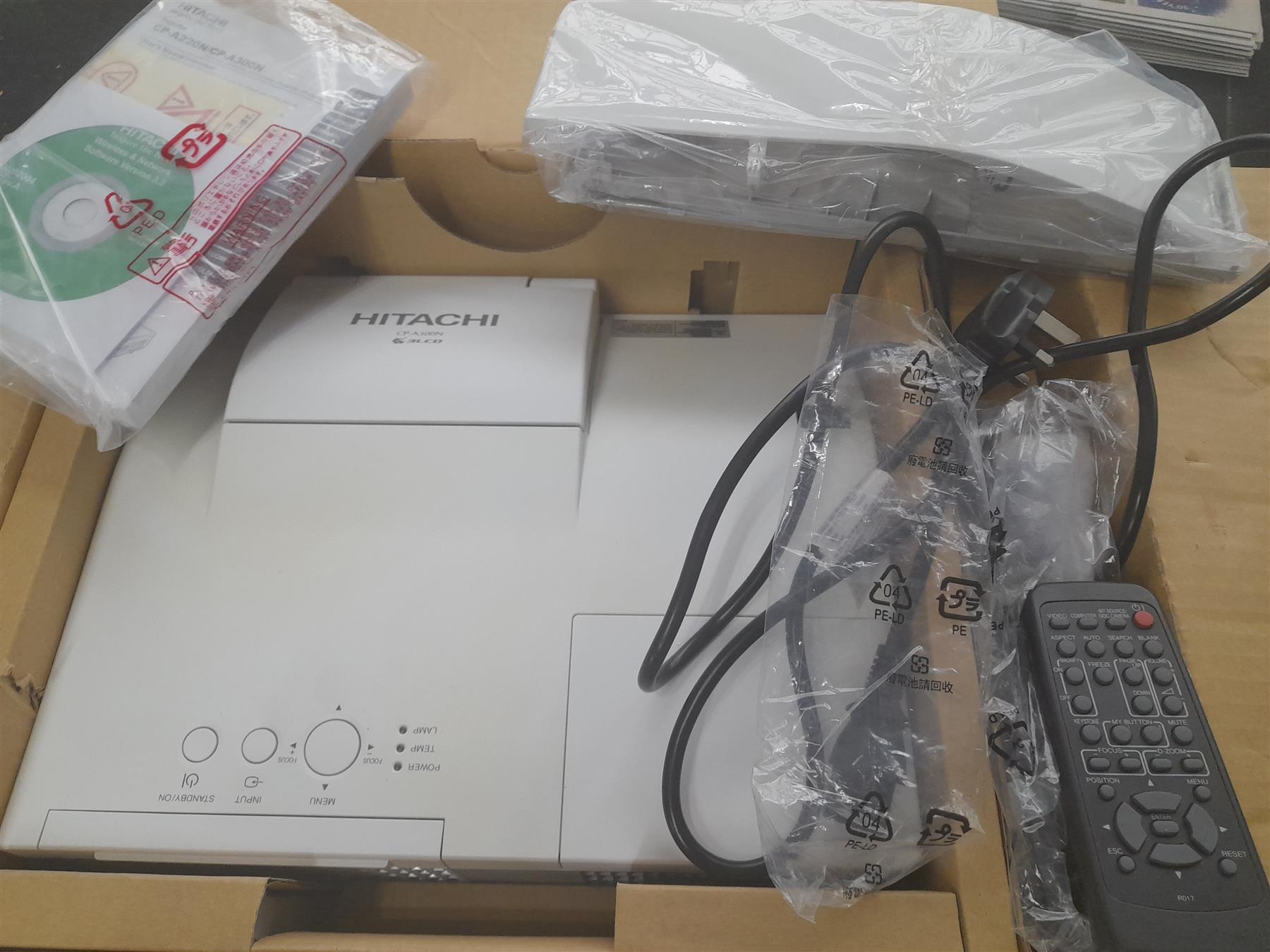 Hitachi Projector A220N / CP-A300N Used