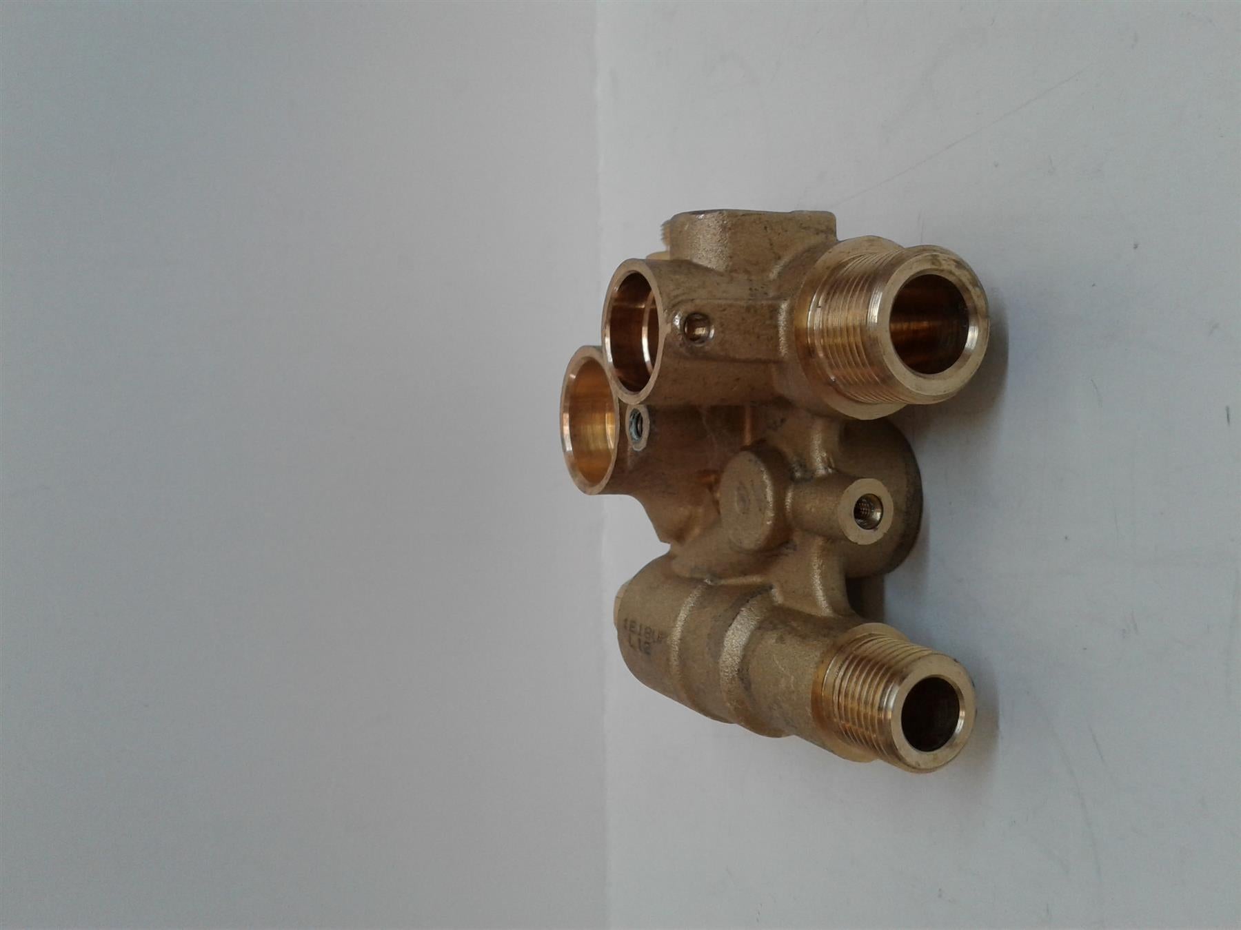 Baxi/Potterton Inlet Assembly 12L 5132454