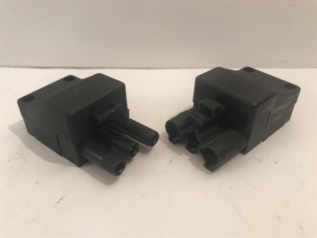16 Amp 400 V Male and Female 3 Way Connector JN002