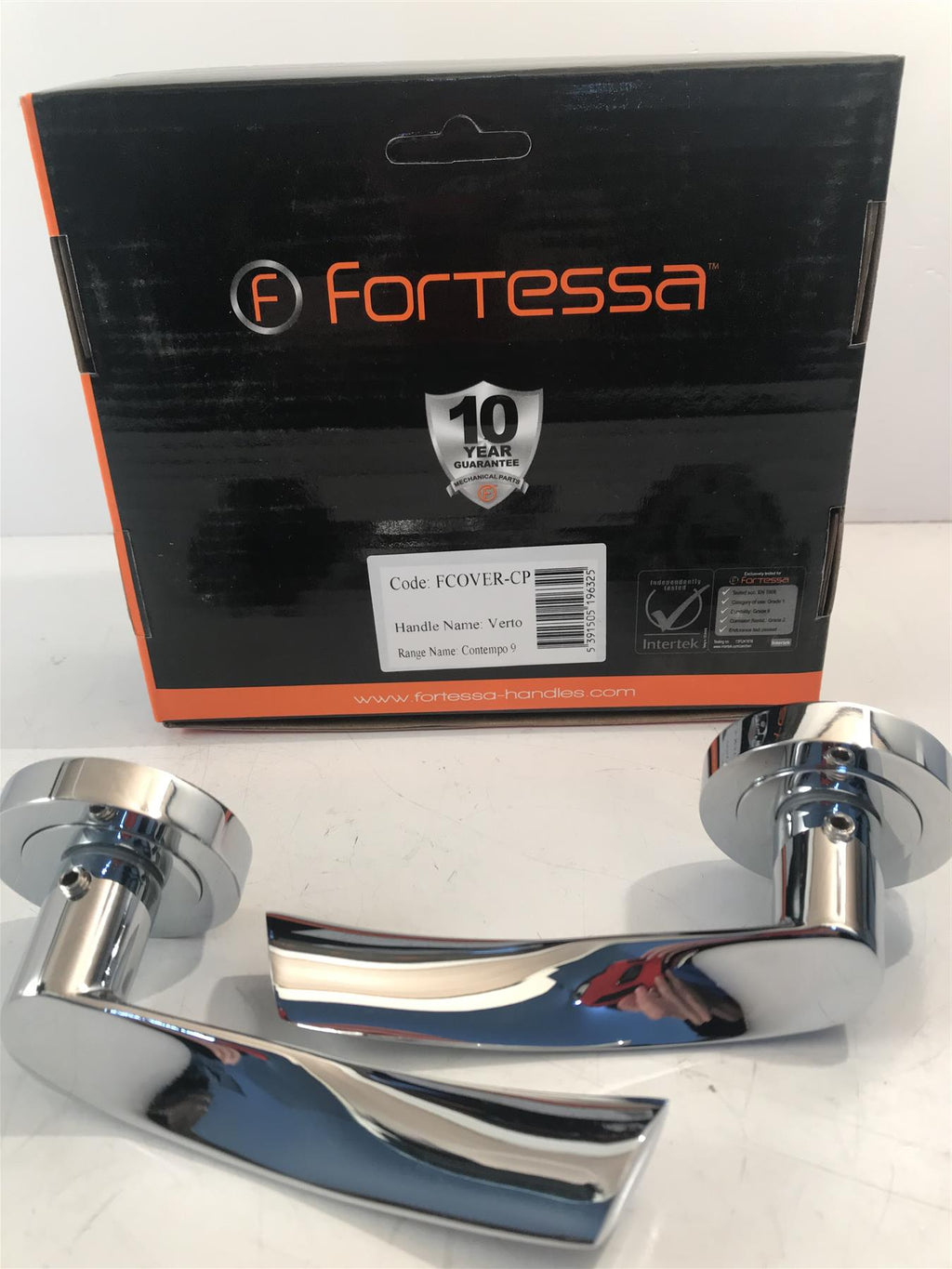 Fortessa FCOVER-PC Verto Lever Handle on Rose. Polished Chrome