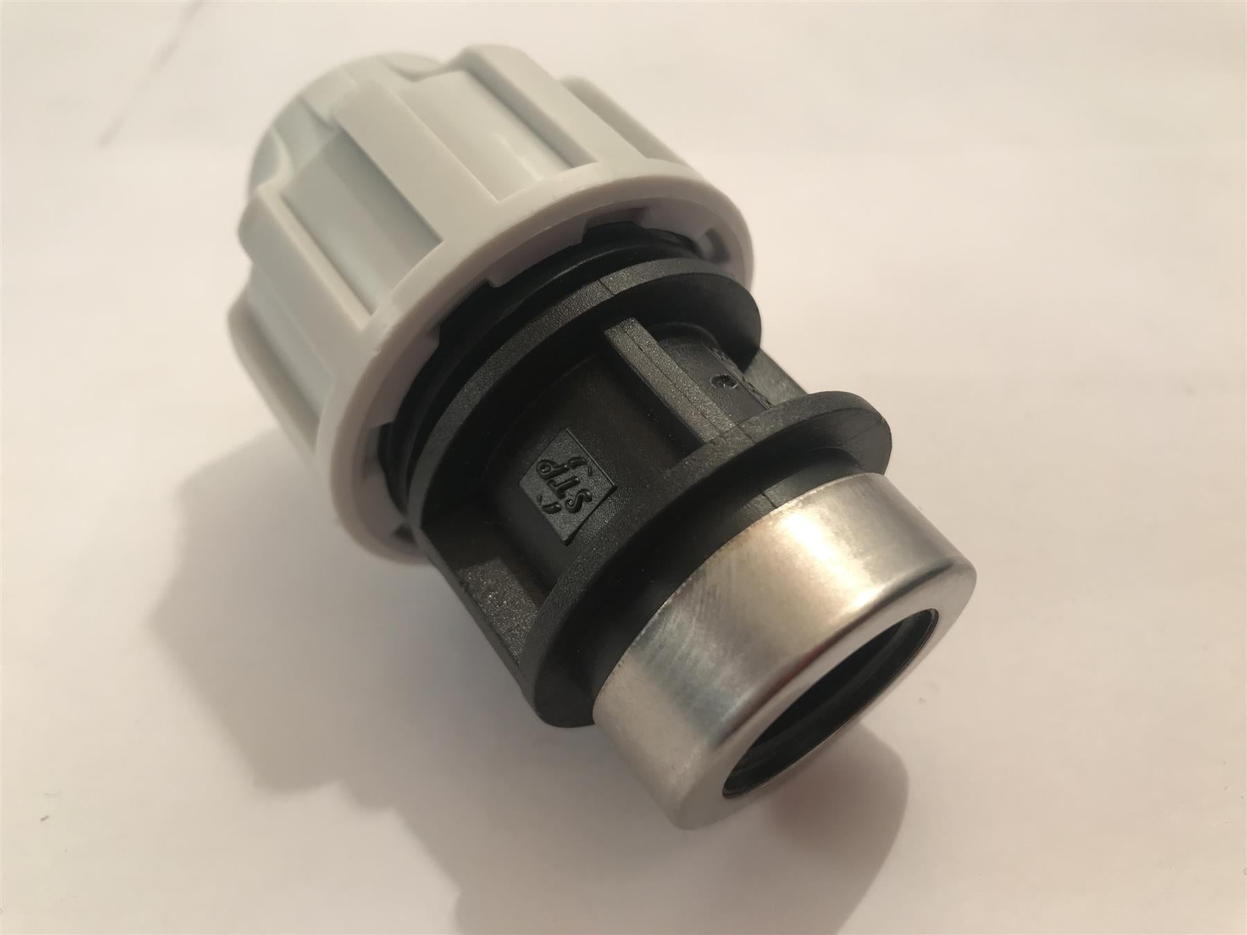 MDPE Female Adaptor 20mm x 1/2"