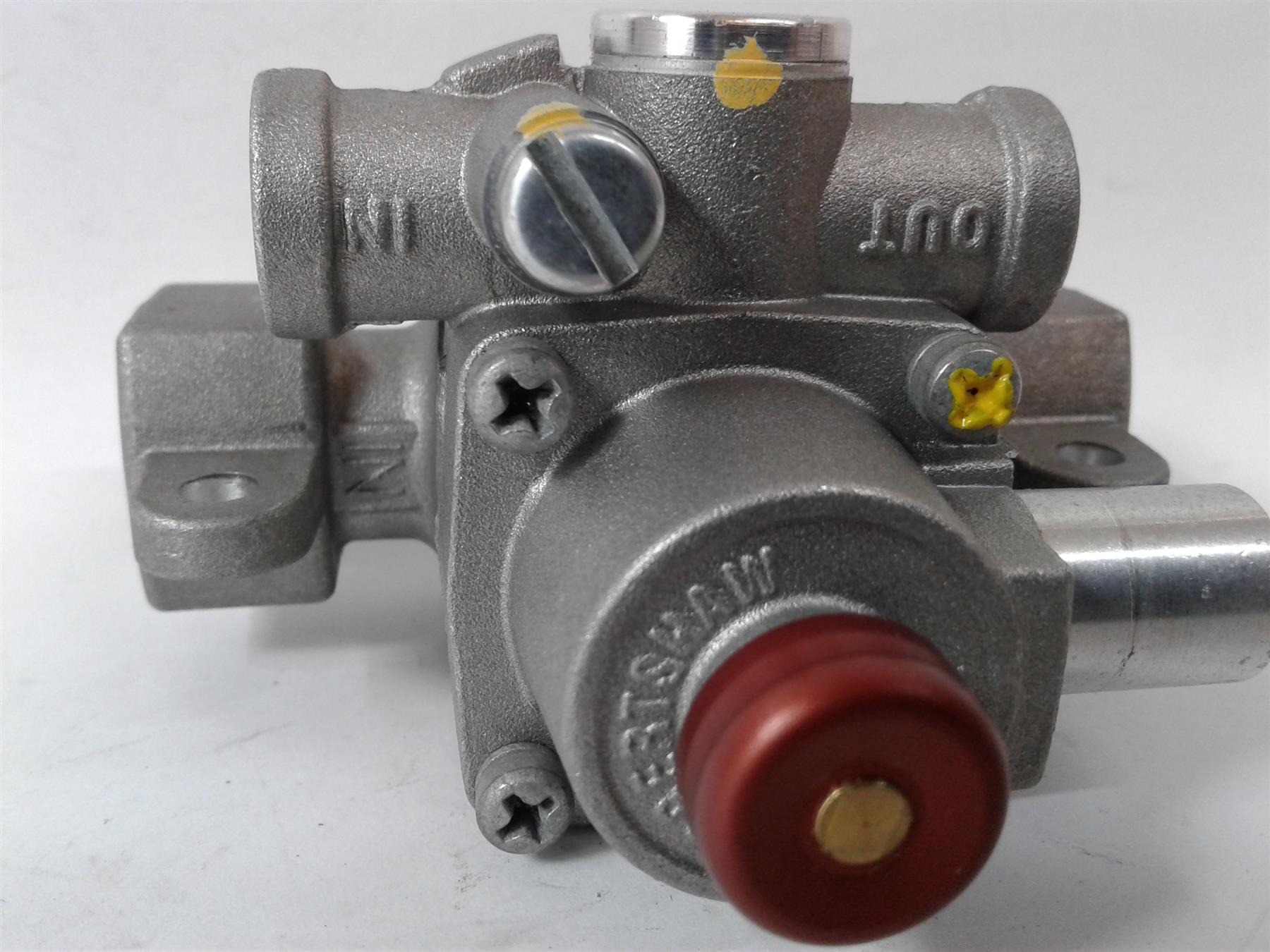 NEW Invensys Gas Safety Valve 3/8" ROBERTSHAW EQUIVALENT TS11J-2311-1-0