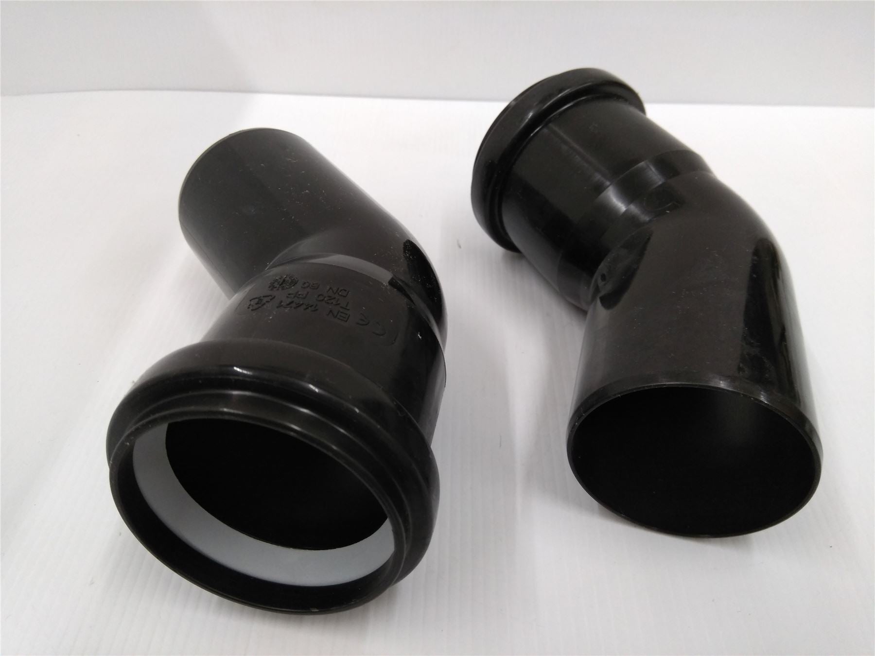 NEW VAILLANT PLUME ELBOW 45 DEG ( DEGREES ) 0020219551