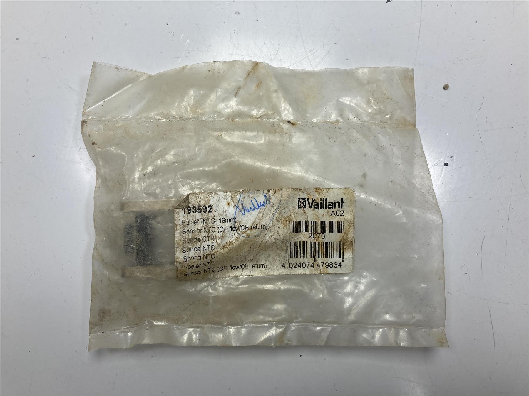 NEW VAILLANT ECOTEC PRO 24 28 PLUS VUI 937 (CH) FLOW RETURN NTC SENSOR 193592