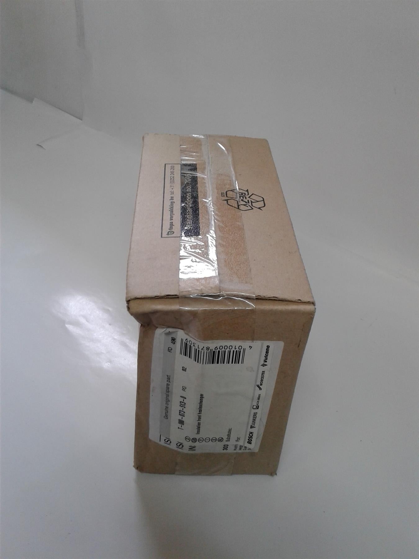 NEW WORCESTER T0000735130 INSULATION FRONT HEATEXCHANGER NOW USE 2241919