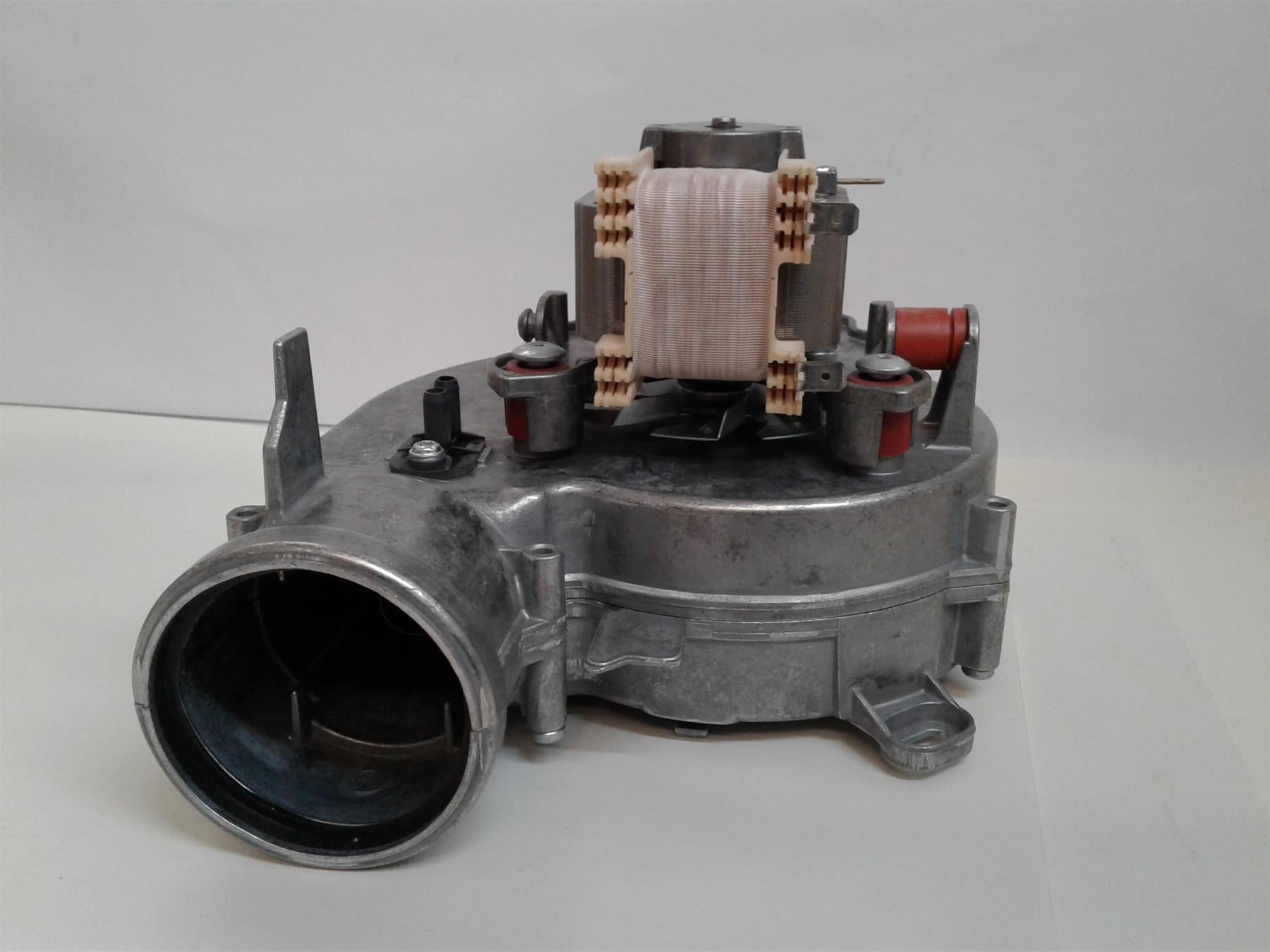 New Vaillant - Fan Assembly - : 0020020008