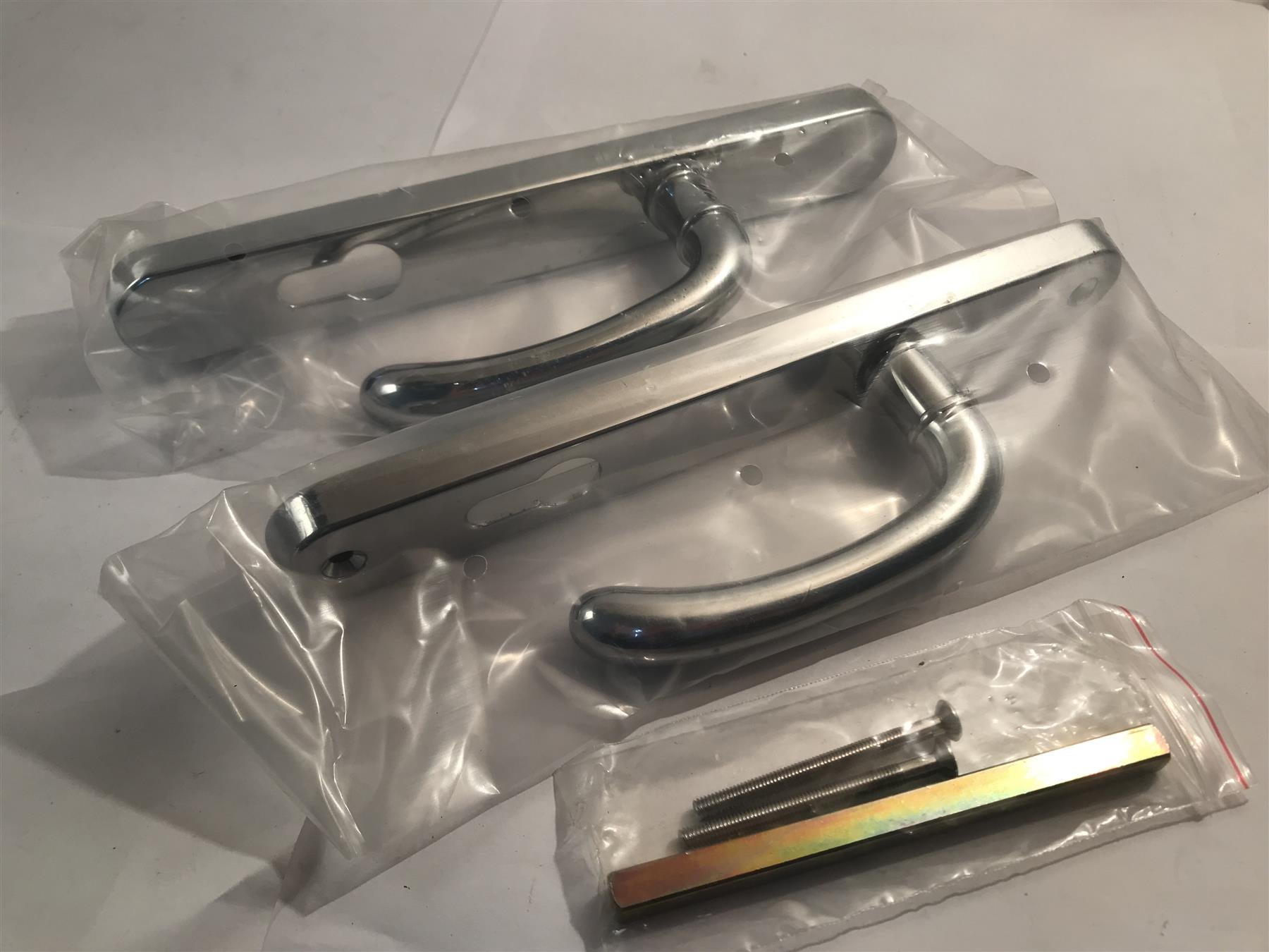 Sienna Euro Lock Handle 92mm Double Sprung  Chrome