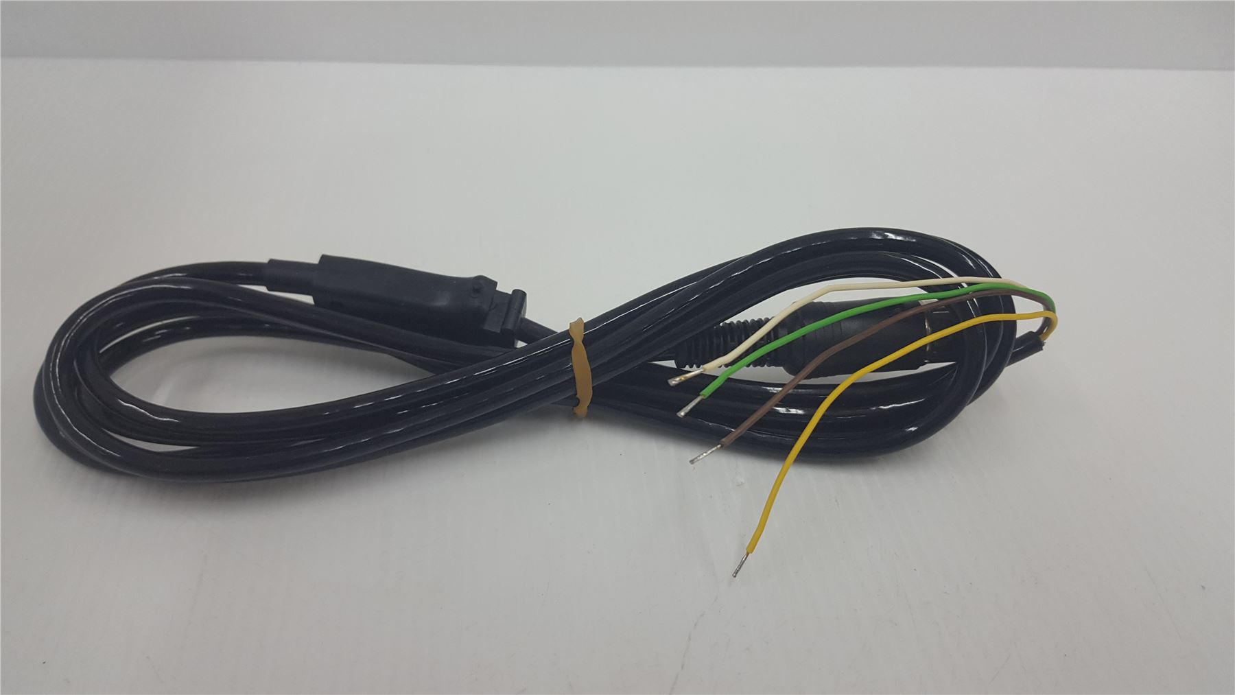 Computer cables black