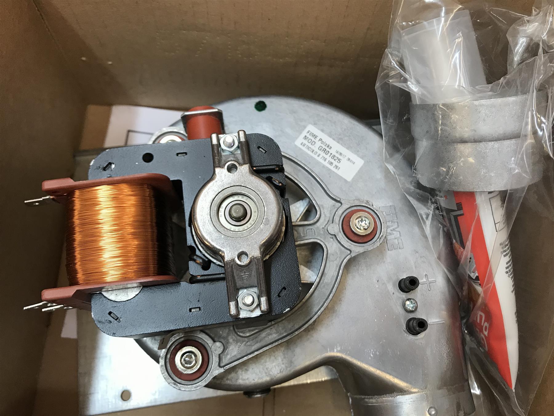 NEW WORCESTER 28 CDI RSF FAN ASSY 87161202820