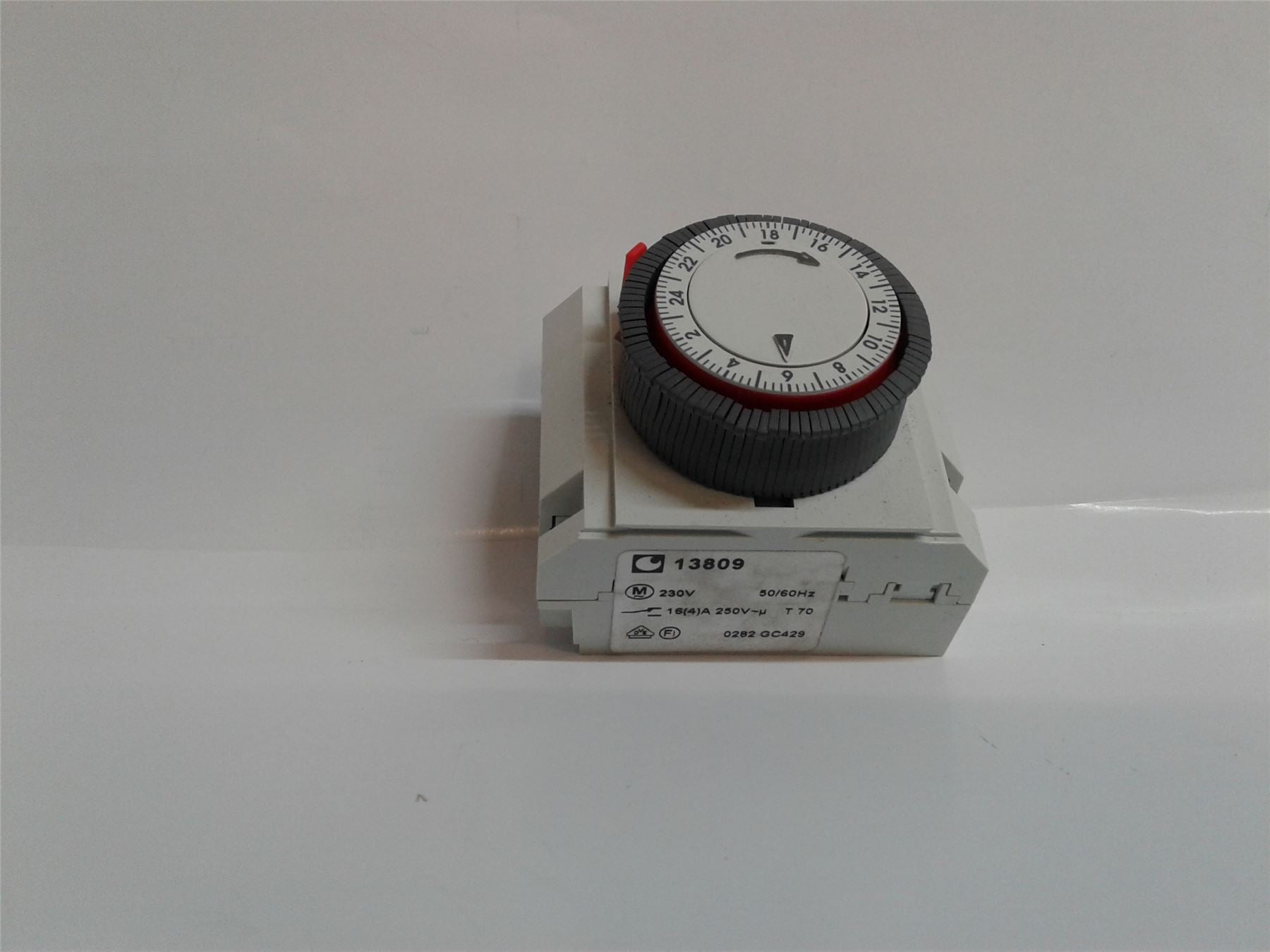 NEW GLOW WORM 0020027598 ANALOGUE TIME CLOCK