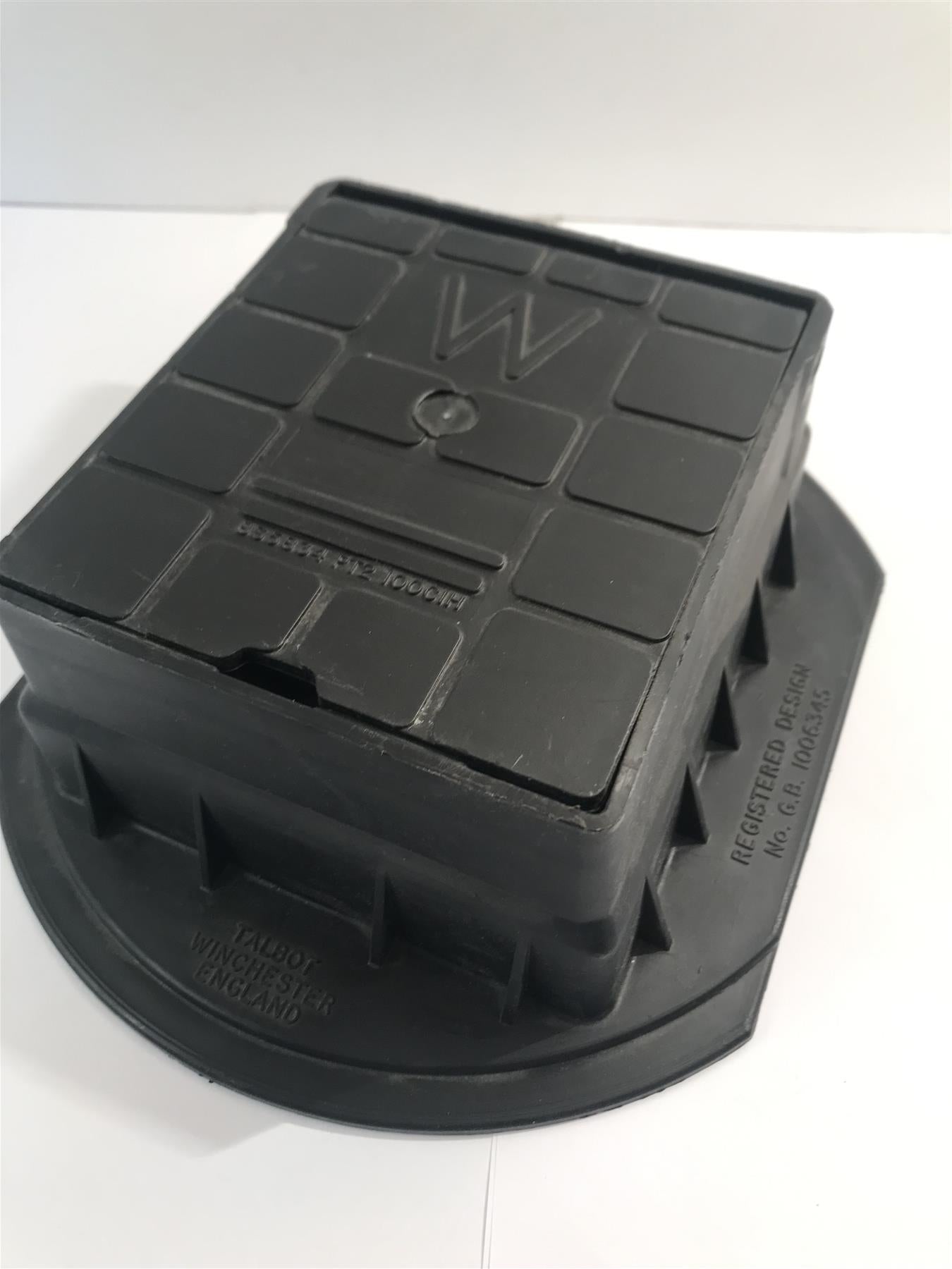 140x115x75 Stop Tap Hydrant Cover PVC Locking Box BS5834 PT2 100CIH