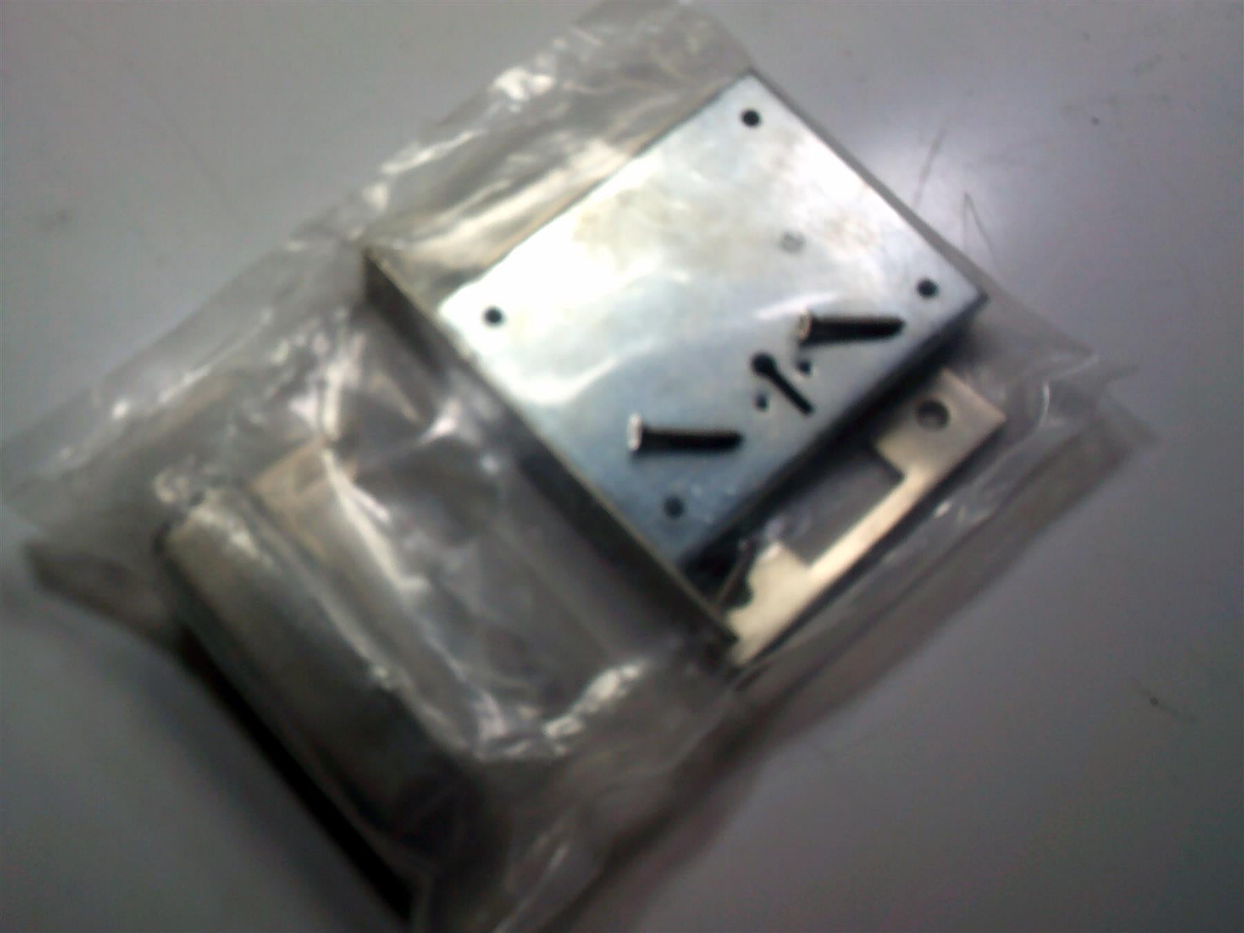 Fire Brigade FB2 Double Handed 2 Lever Rim Lock 100mm with key 320162