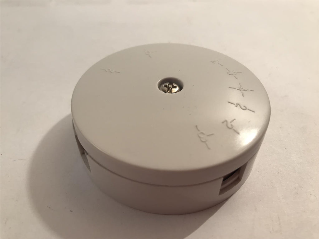 Selectric LGK825 Round Junction Box White 4 Terminal - 5 Amp