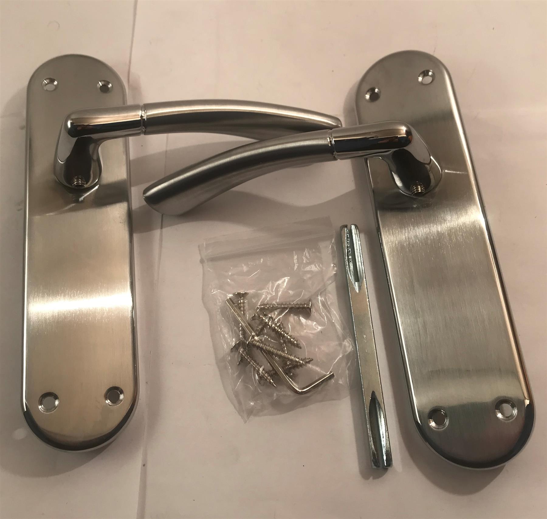 Fortessa FLATAMA-SPC Amalfi Latch on Backplate Satin/Polished Chrome