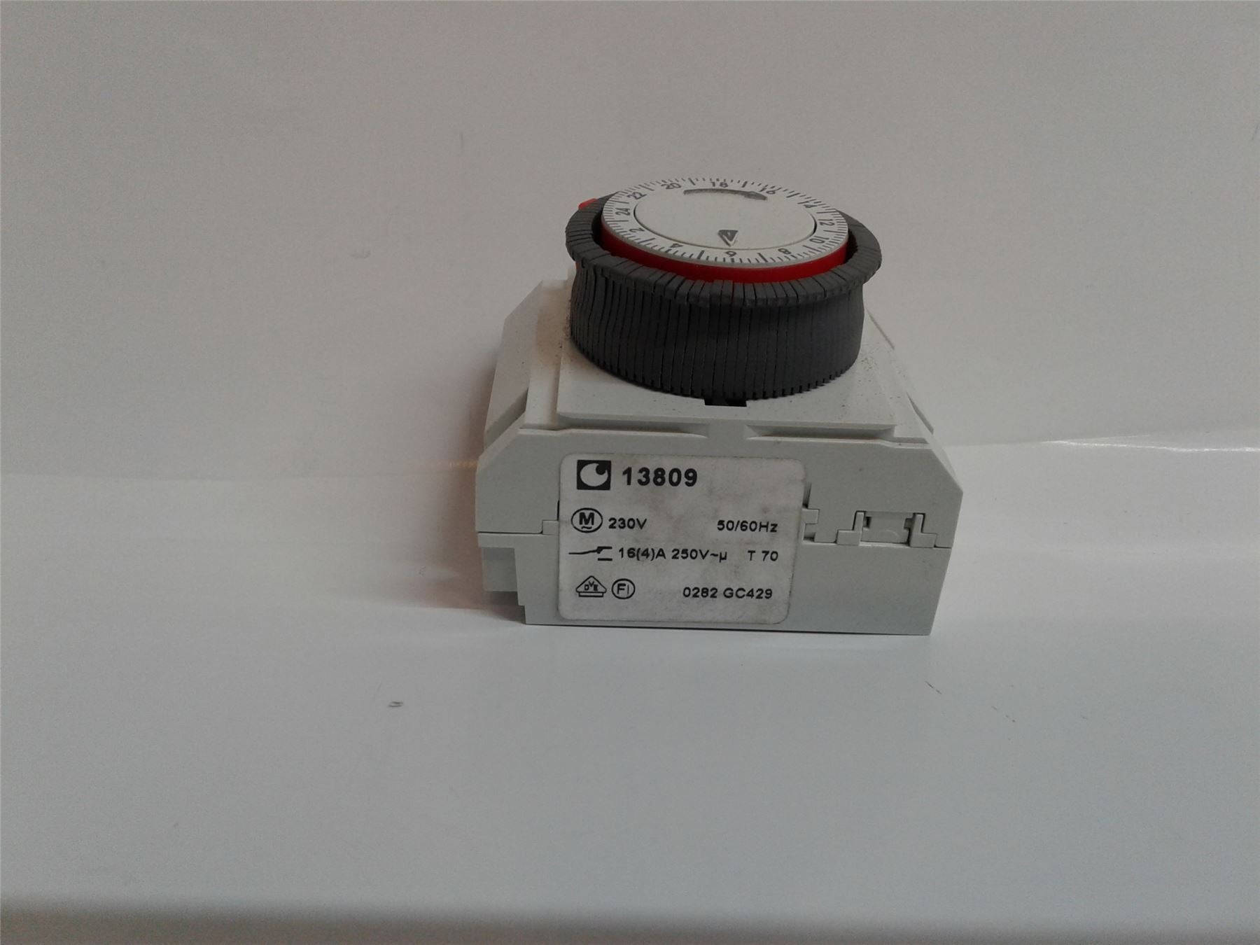 NEW GLOW WORM 0020027598 ANALOGUE TIME CLOCK