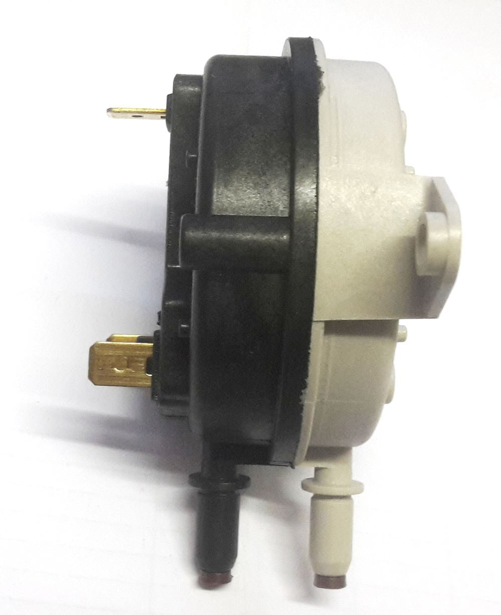 NEW POTTERTON BAXI AIR PRESSURE SWITCH E631 CSC 39-78