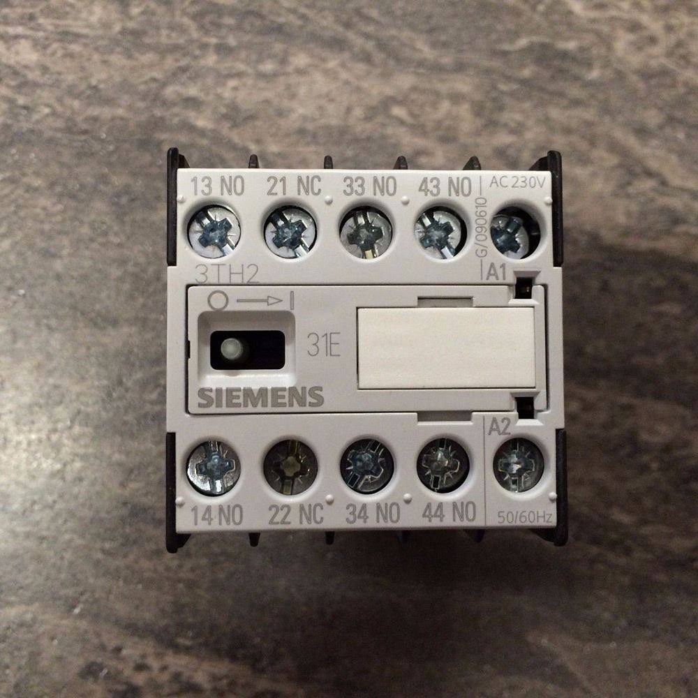 NEW SIEMENS CONTACTOR 3TH20 31-OAL2 3TH2031-OAL2
