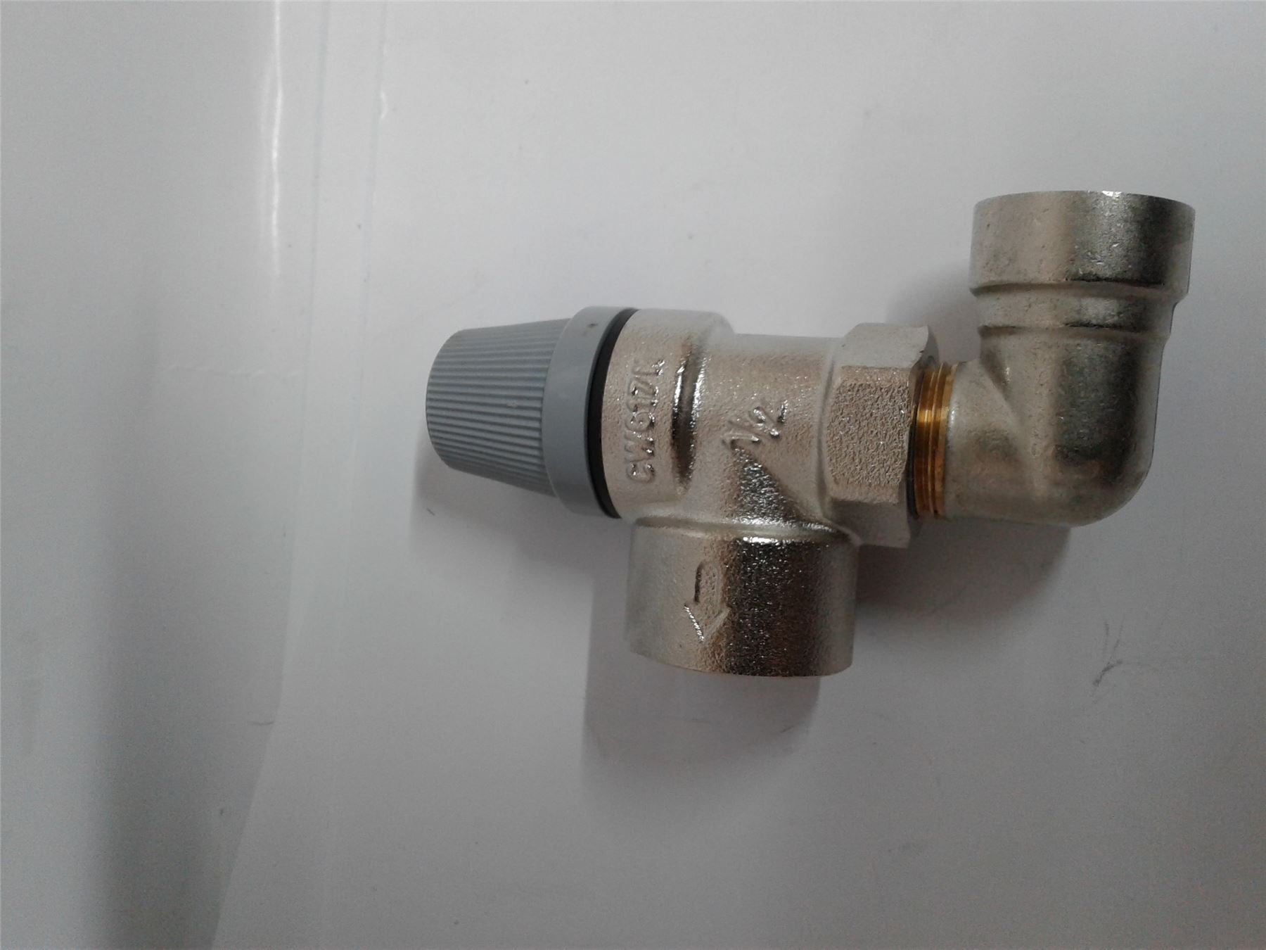 NEW Vaillant Pressure Relief Valve 190717