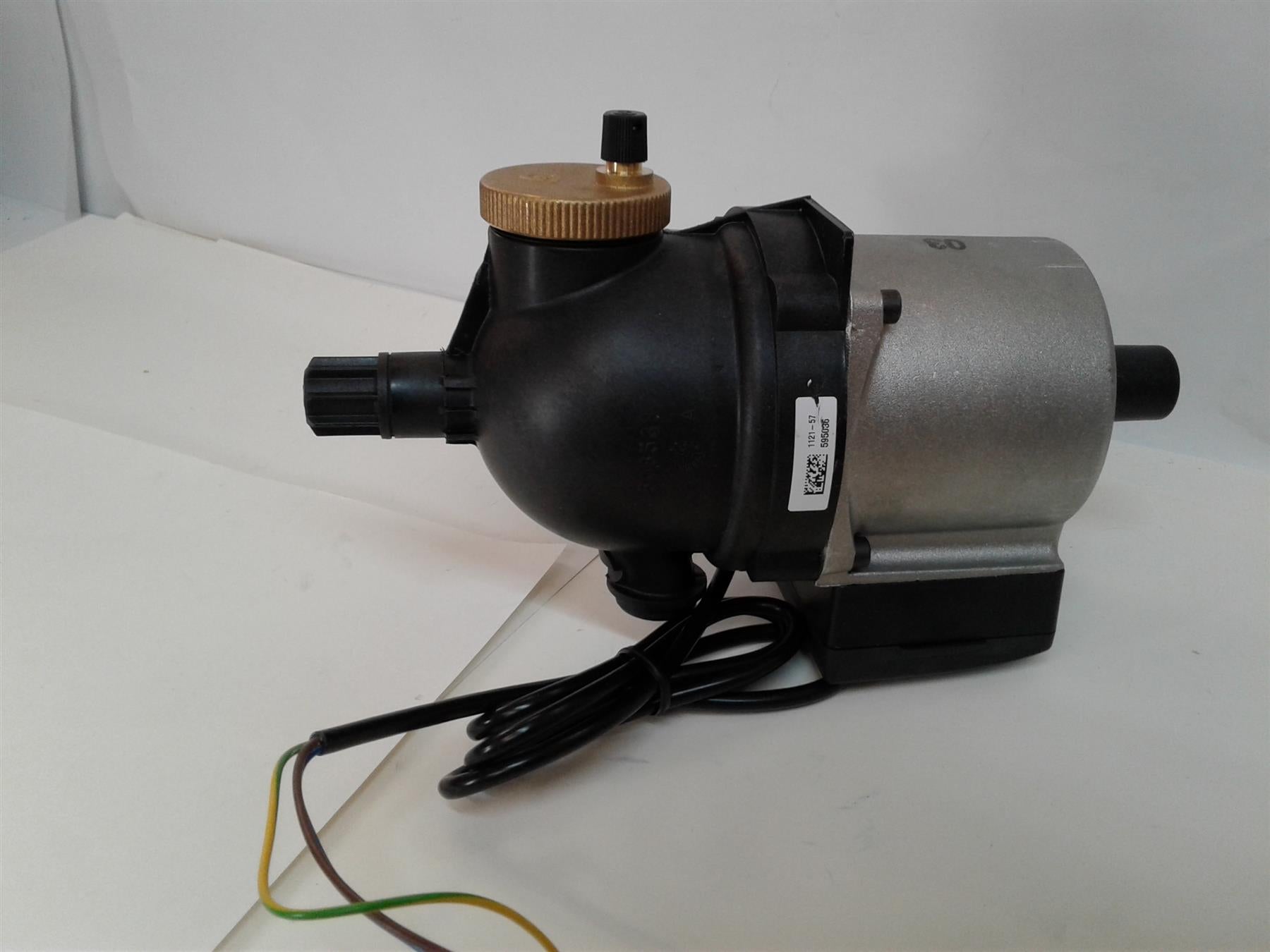 New Saunier Duval - Pump - : 05720700