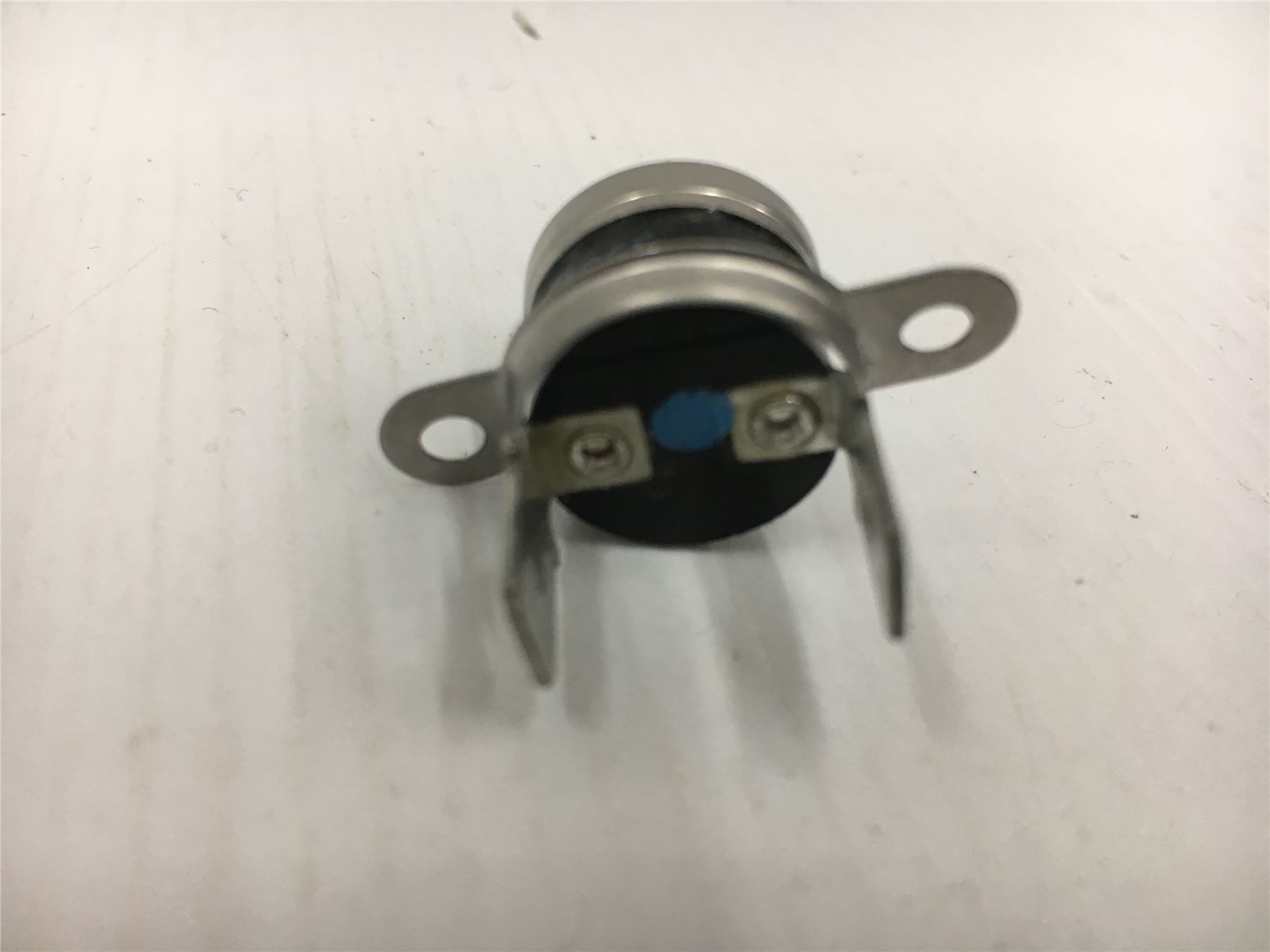 NEW HALSTEAD THERMOSTAT J9538 L85-10C 851011