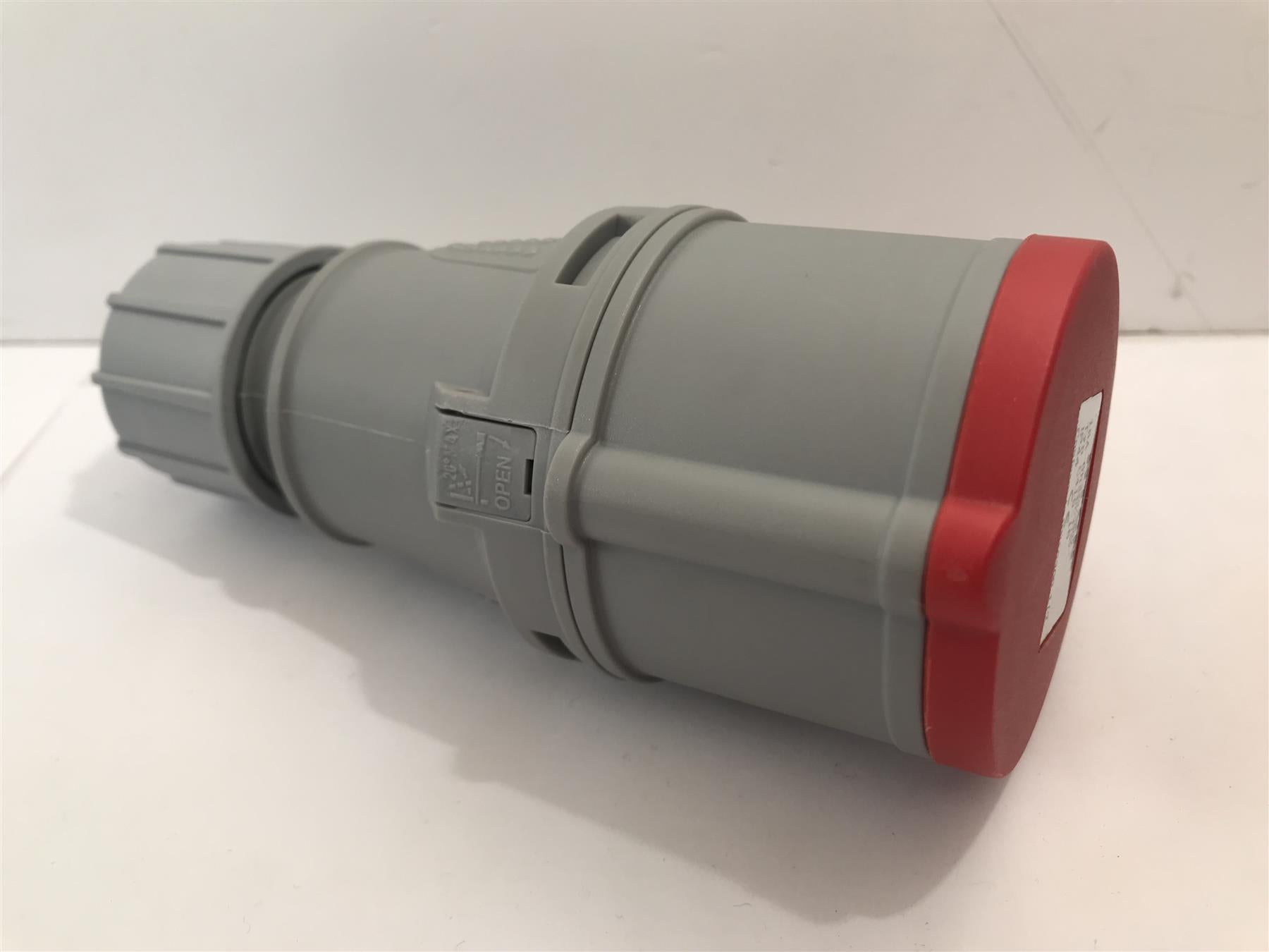 HTCN 16a 220-380V Red Female Industrial Socket IP44