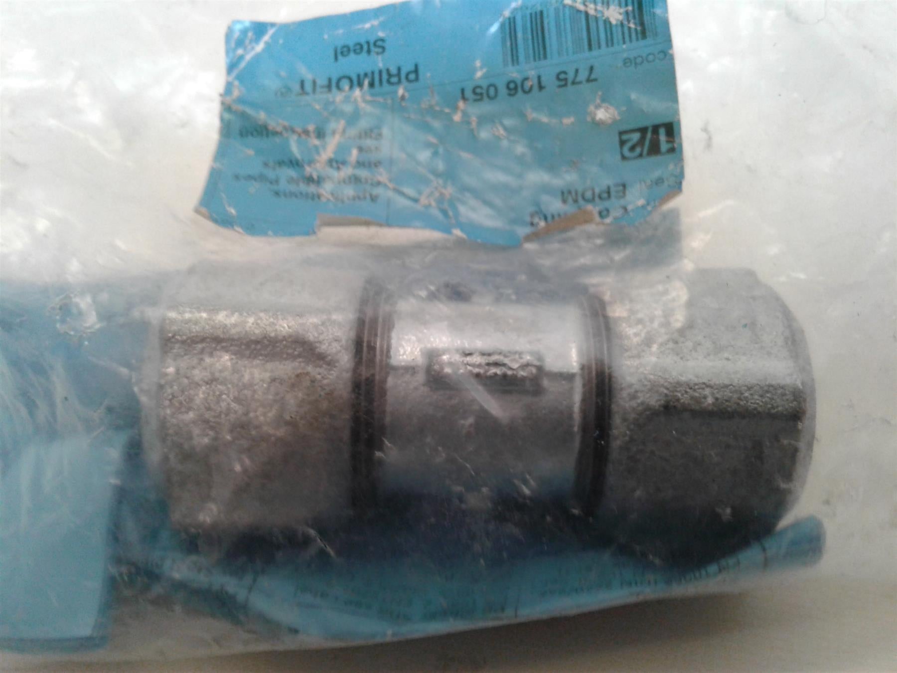NEW PRIMOFIT GALVANISED STEEL COUPLING PIPE 1/2" 775106051