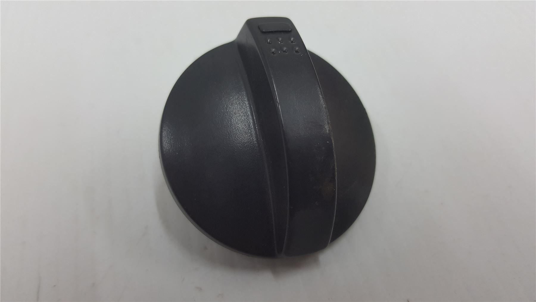 Ariston 61011699 Black control switch Knob