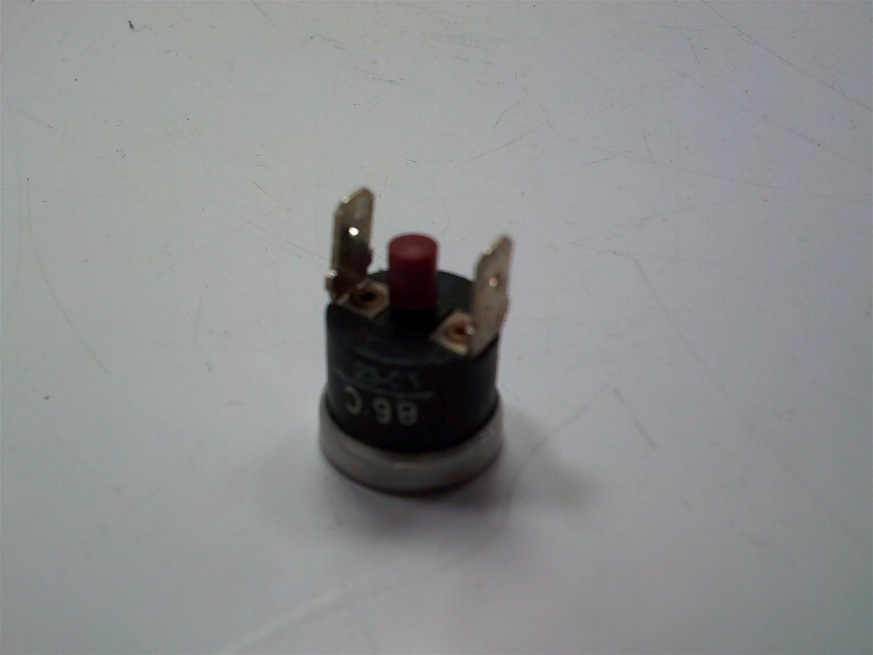 GLOWWORM 801724 OVERHEAT THERMOSTAT RC01 005