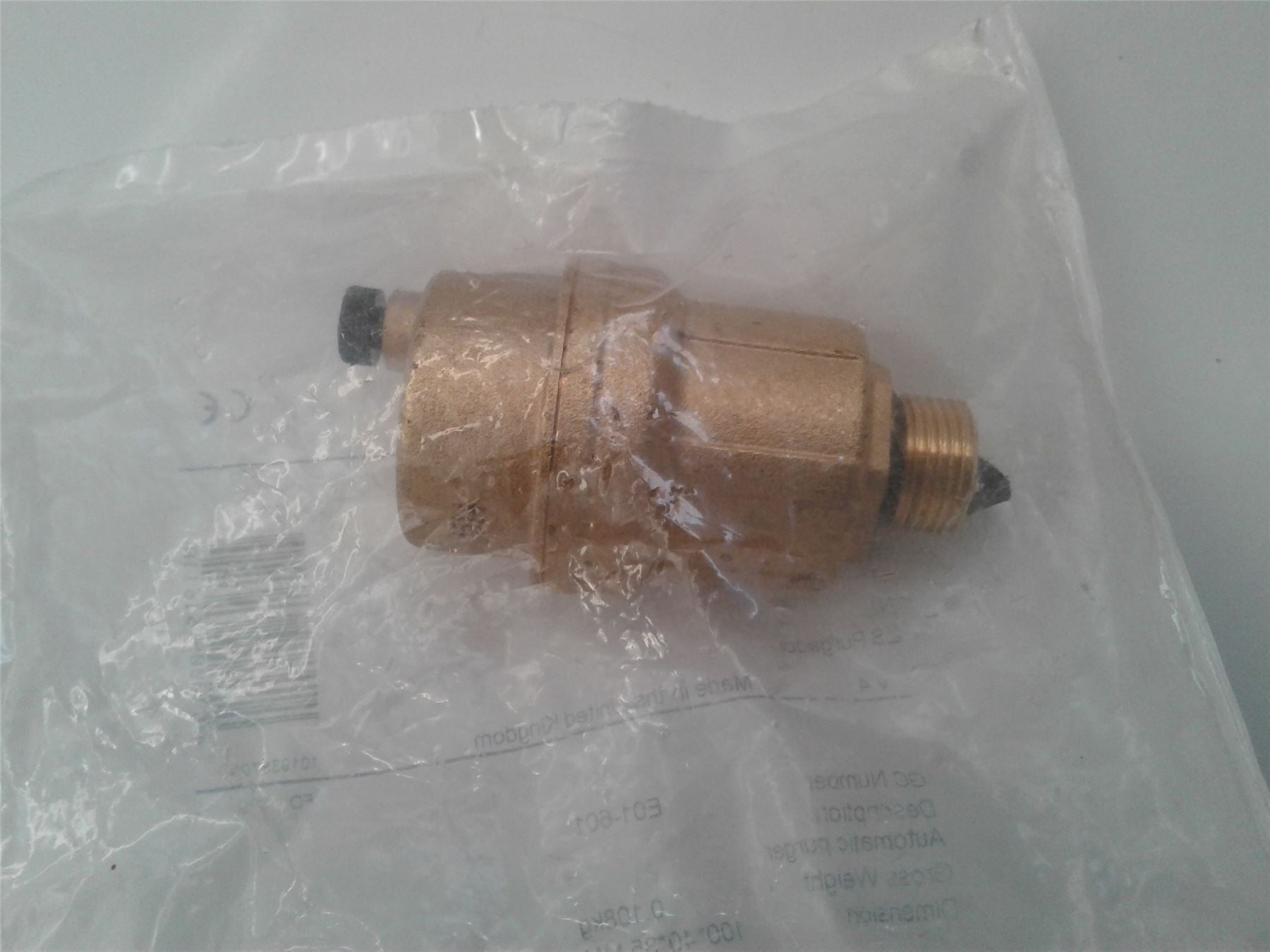 NEW WORCESTER 24i RSF & 28i RSF BOILER AUTO AIR VENT (3/8'') 87161405040