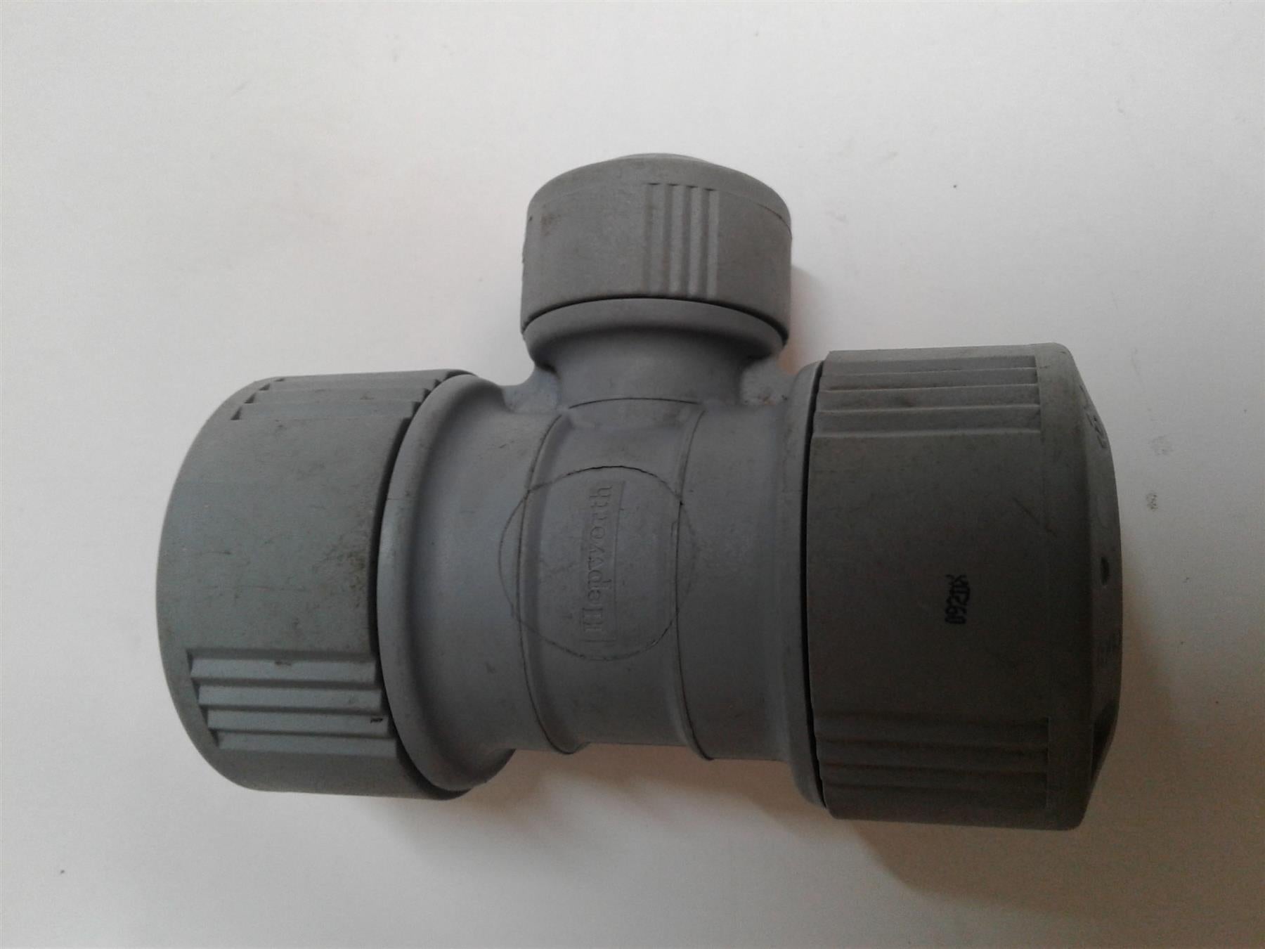 NEW HEPWORTH HEP2O REDUCING TEE 28MM 15MM HD13A/28GY (EACH)