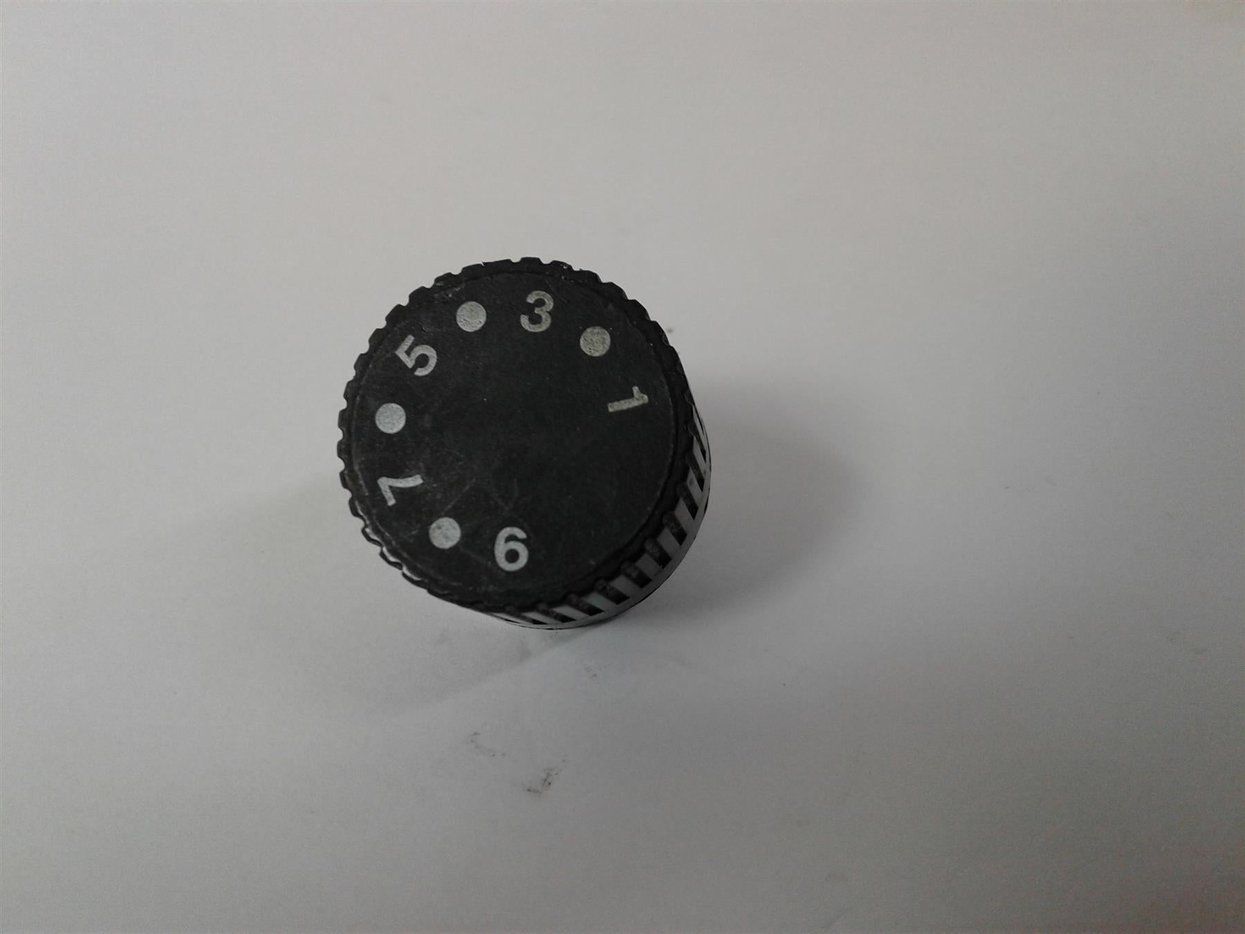 USED Vaillant PCB Thermocompact VCW221T Control Knob DIAL 143967