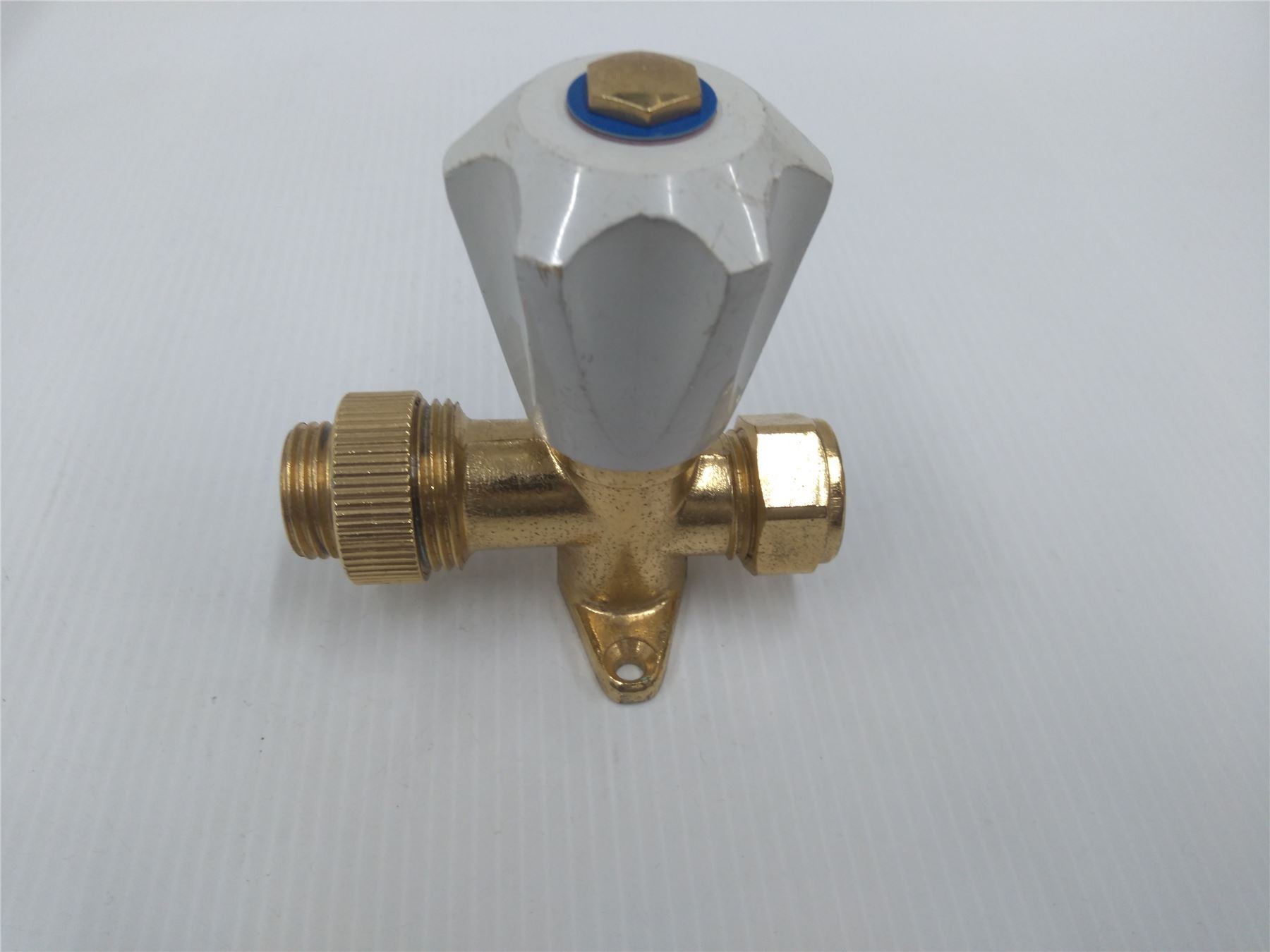 RADIATOR VALVE IMPEL BS864.2 - 15mm