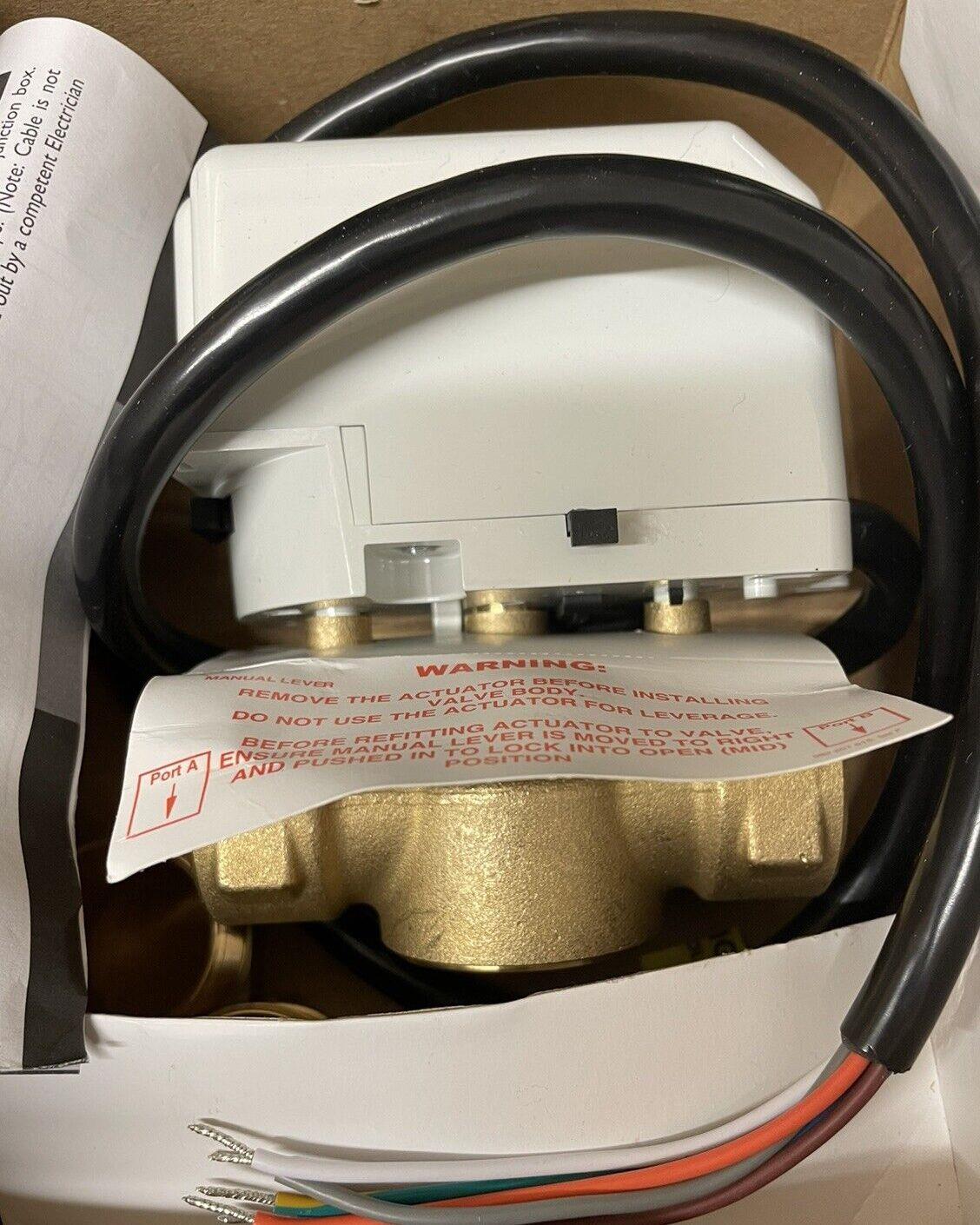 Drayton 28 mm Motorised 2 Port Zone Valve ZA6/779-2