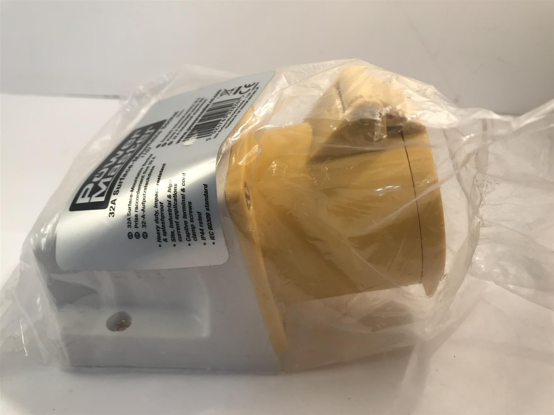 PowerMaster 32A 110V 3 Pin Surface-Mountable Socket Yellow  282604