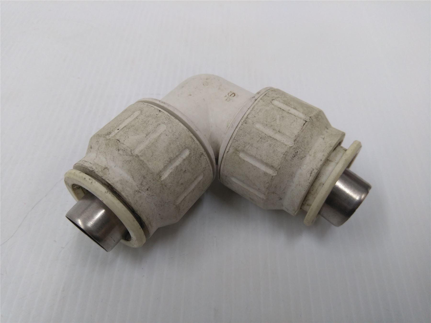 22mm 90 DEG EQUAL ELBOW FITTING