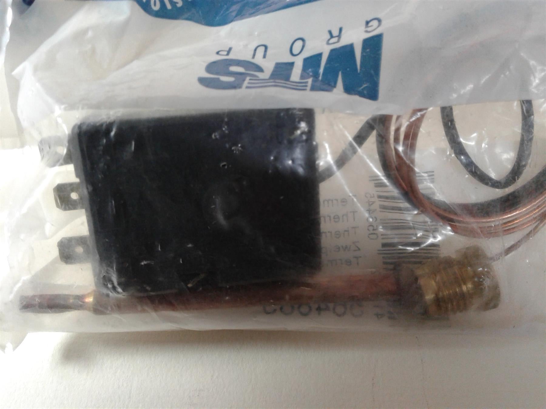 NEW ARISTON Chaffoteaux BOILER THERMOSTAT DHW 564885
