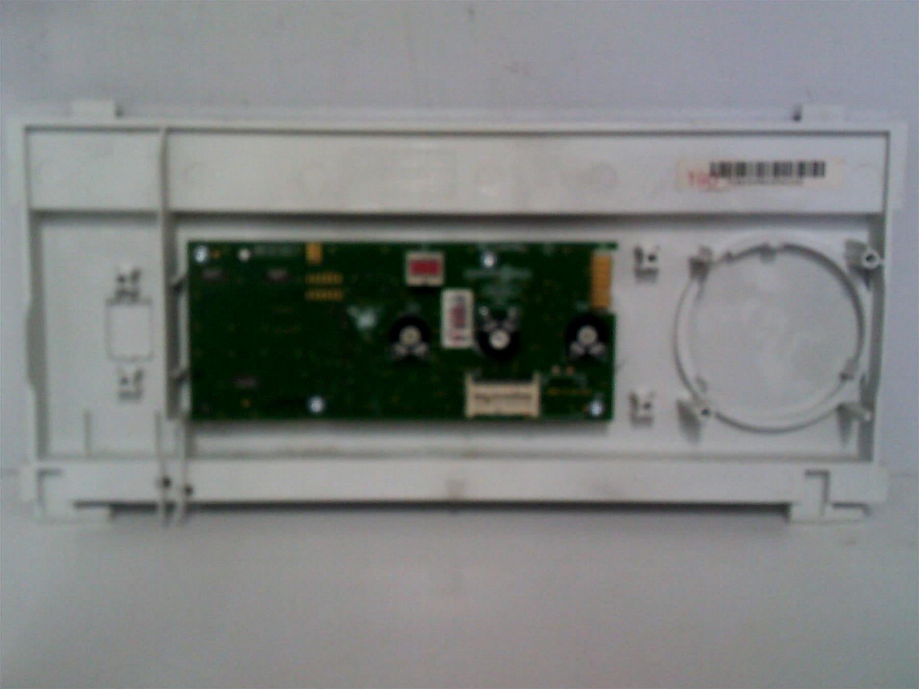 NON EXCHANGE Viessmann Vitodens 100 WB1A Display PCB 7183791-5 SSB