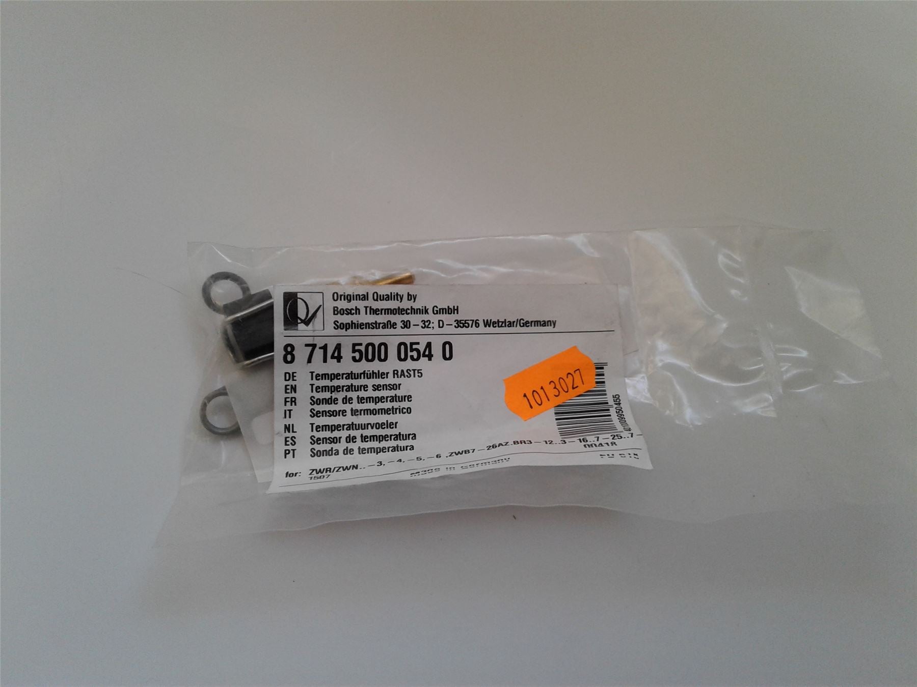NEW WORCESTER GREENSTAR HE TEMPERATURE SENSOR 87145000540