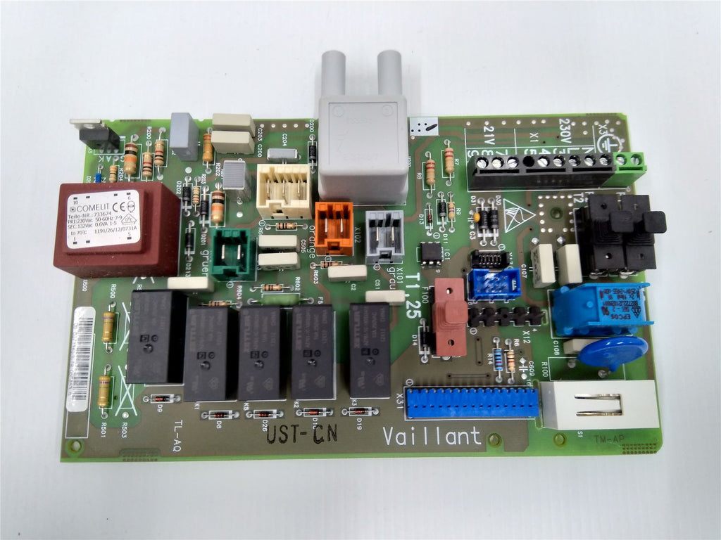 NEW VAILLANT TURBOMAX THERMOCOMPACT PCB 130438
