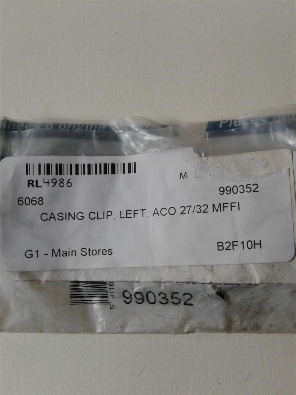 NEW ARISTON ACO MFFI CLOSING CASING CLIP LEFT 990352