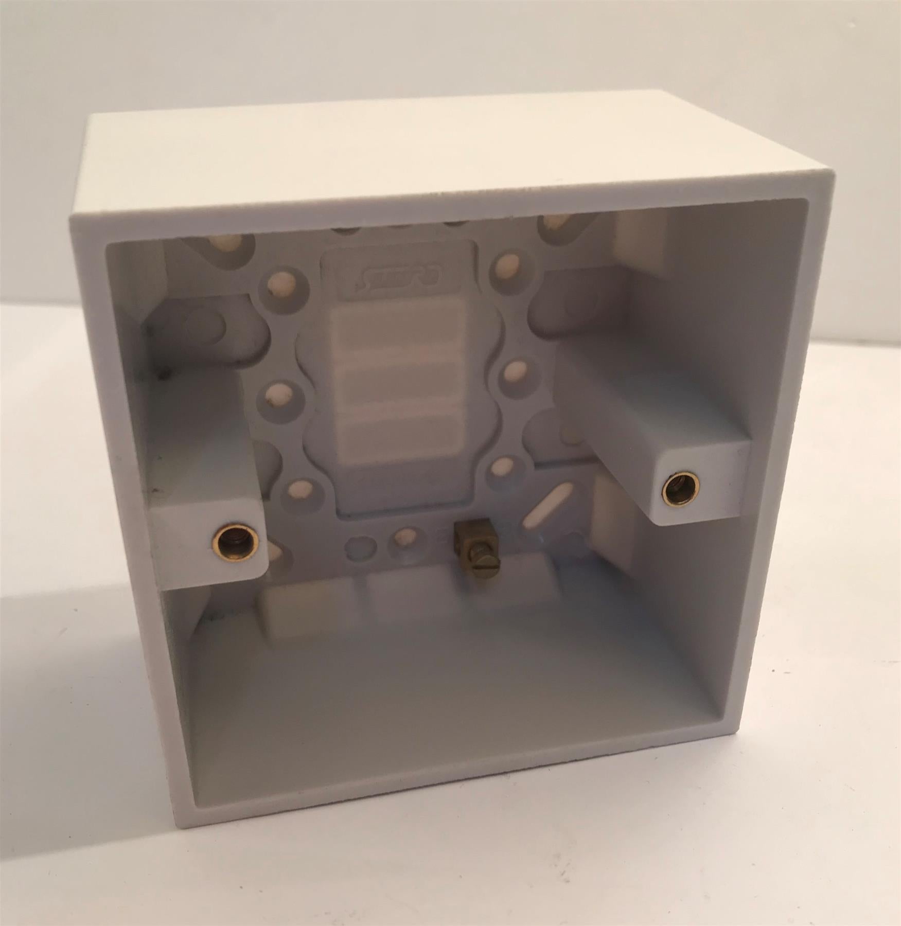 Selectric 1 Gang 50mm Deep Surface Pattress Box  LG838-47