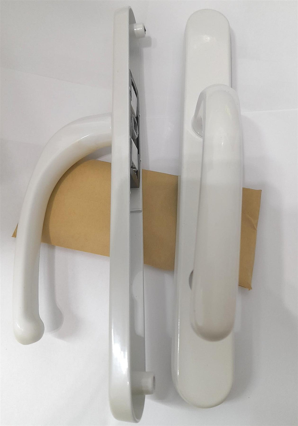 Fab n Fix Balmoral Sprung Inline Lever Lever Door Handles White